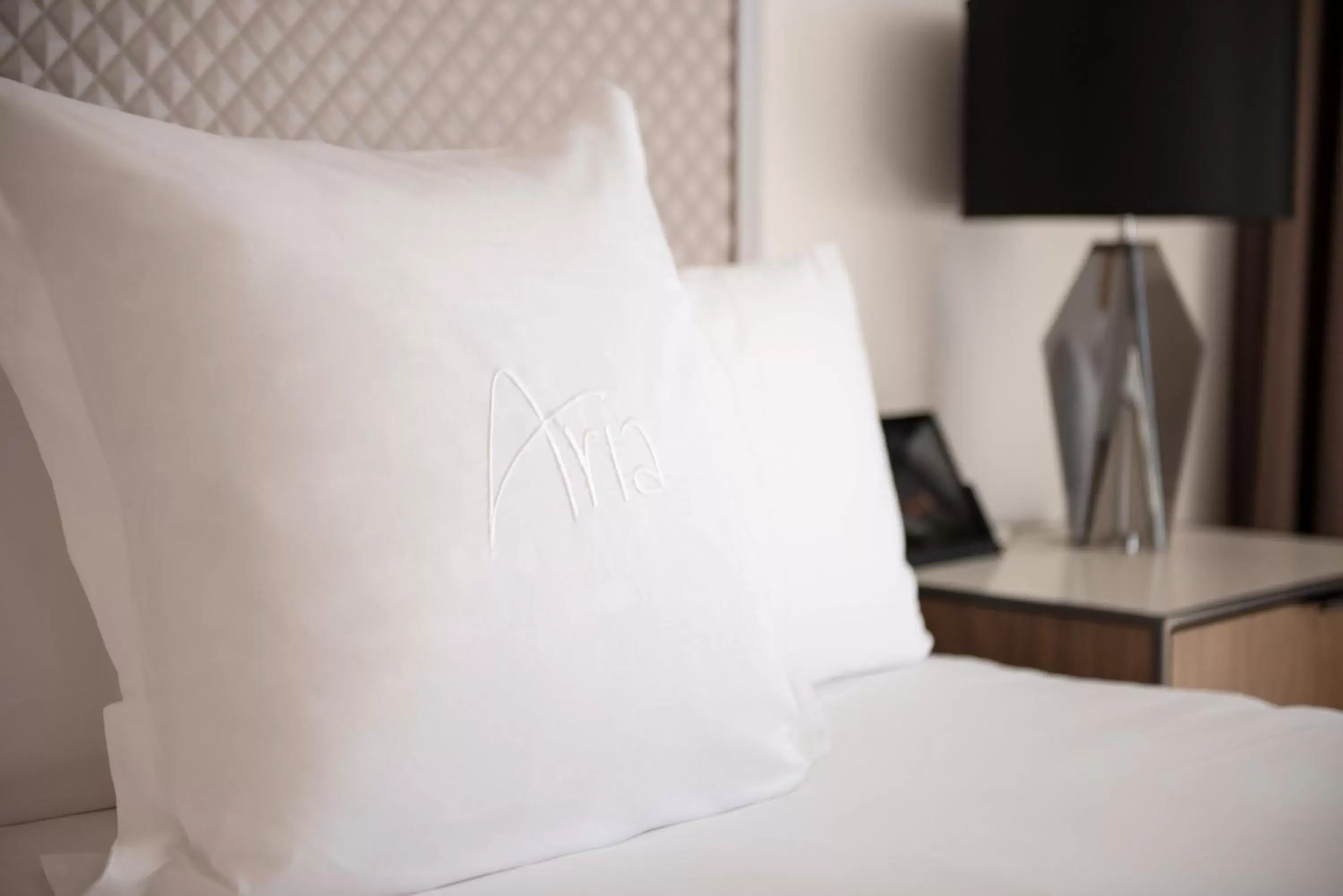Bedroom, Bed in ARIA Resort & Casino