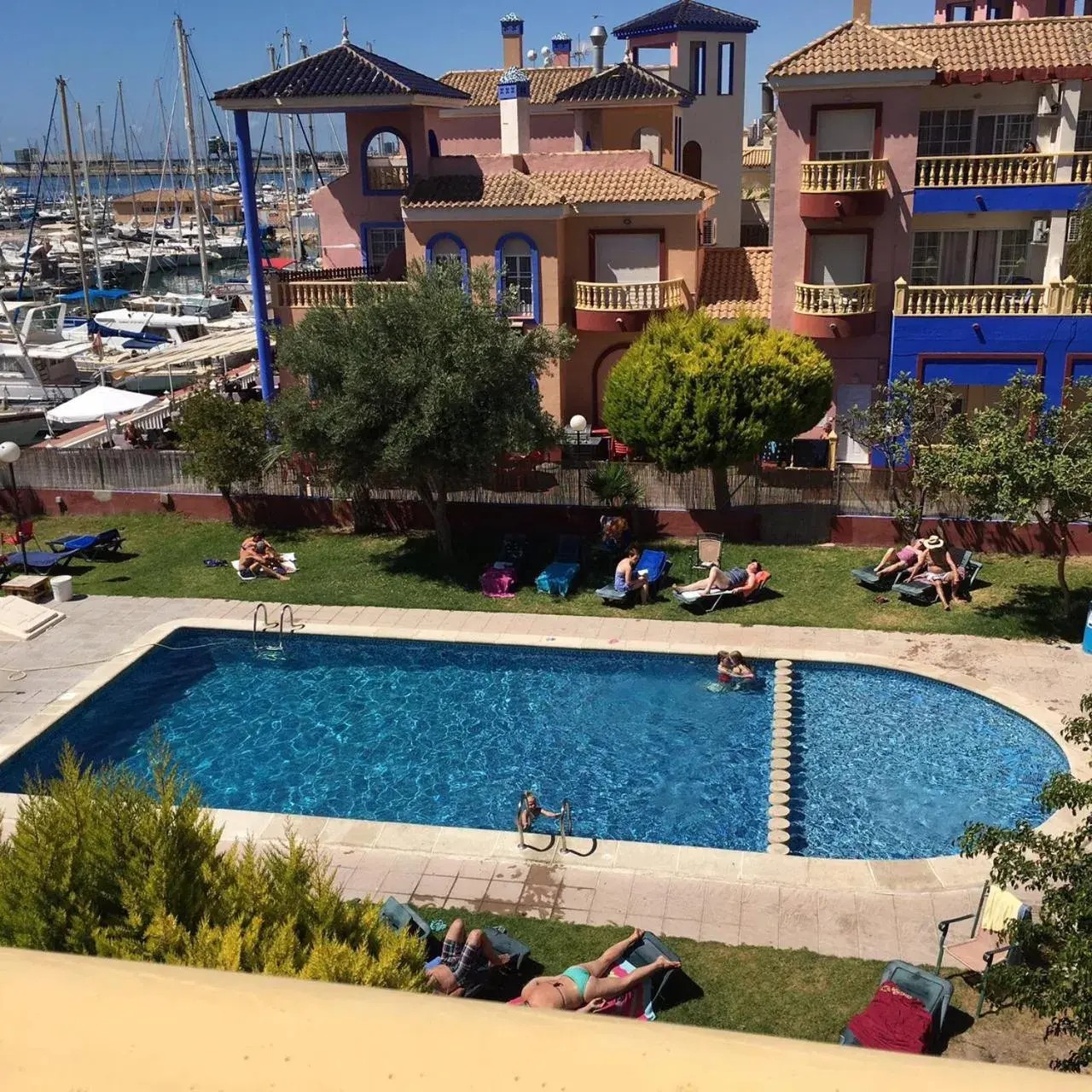 Pool View in Marina Internacional