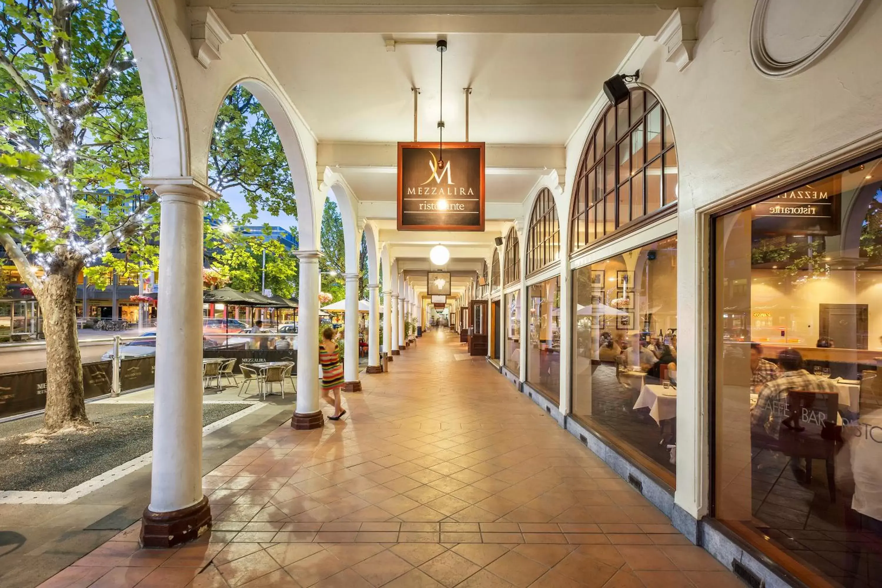 Restaurant/places to eat, Facade/Entrance in Quest Canberra