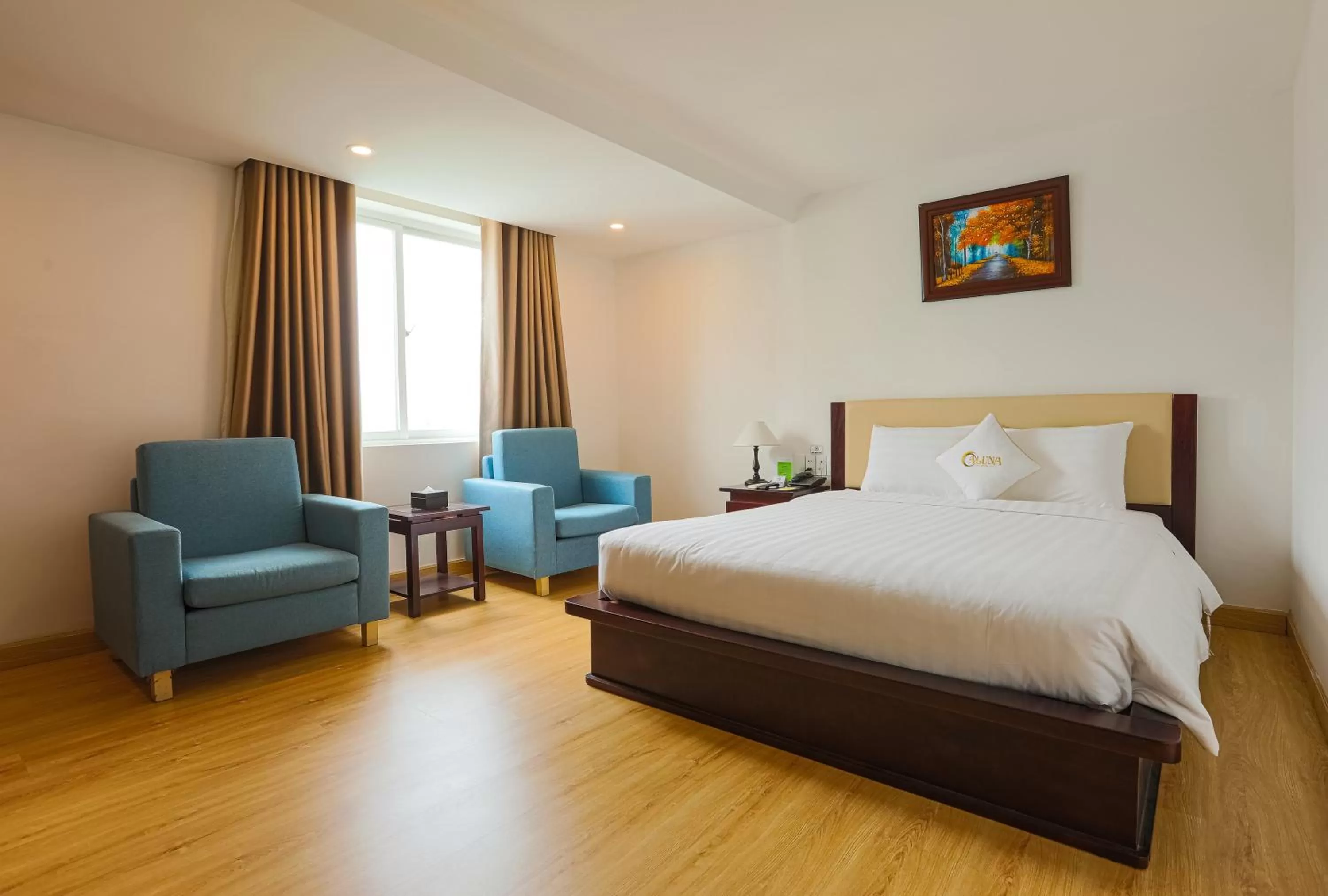 Bed in ALUNA Ben Thanh Hotel