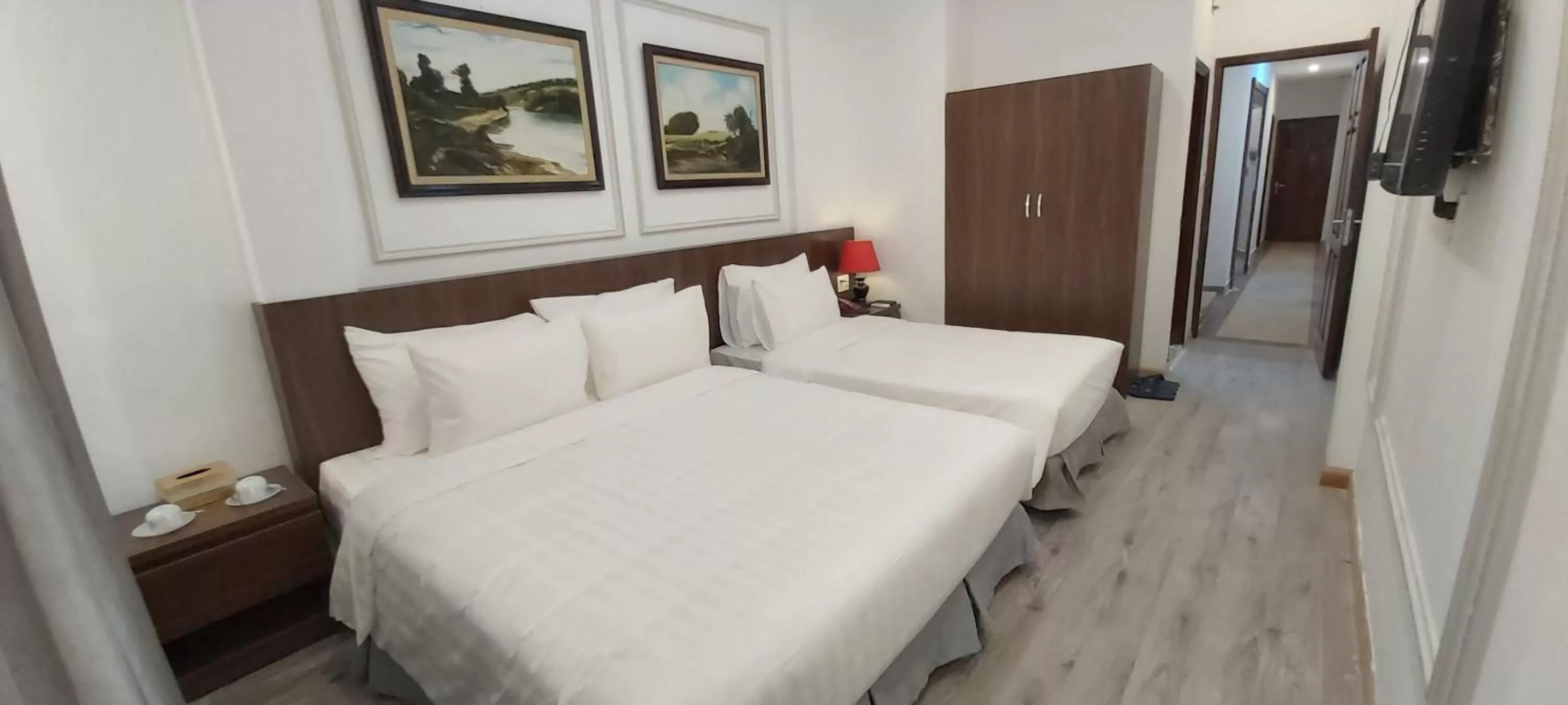 Bed in Hanoi Endless Hotel