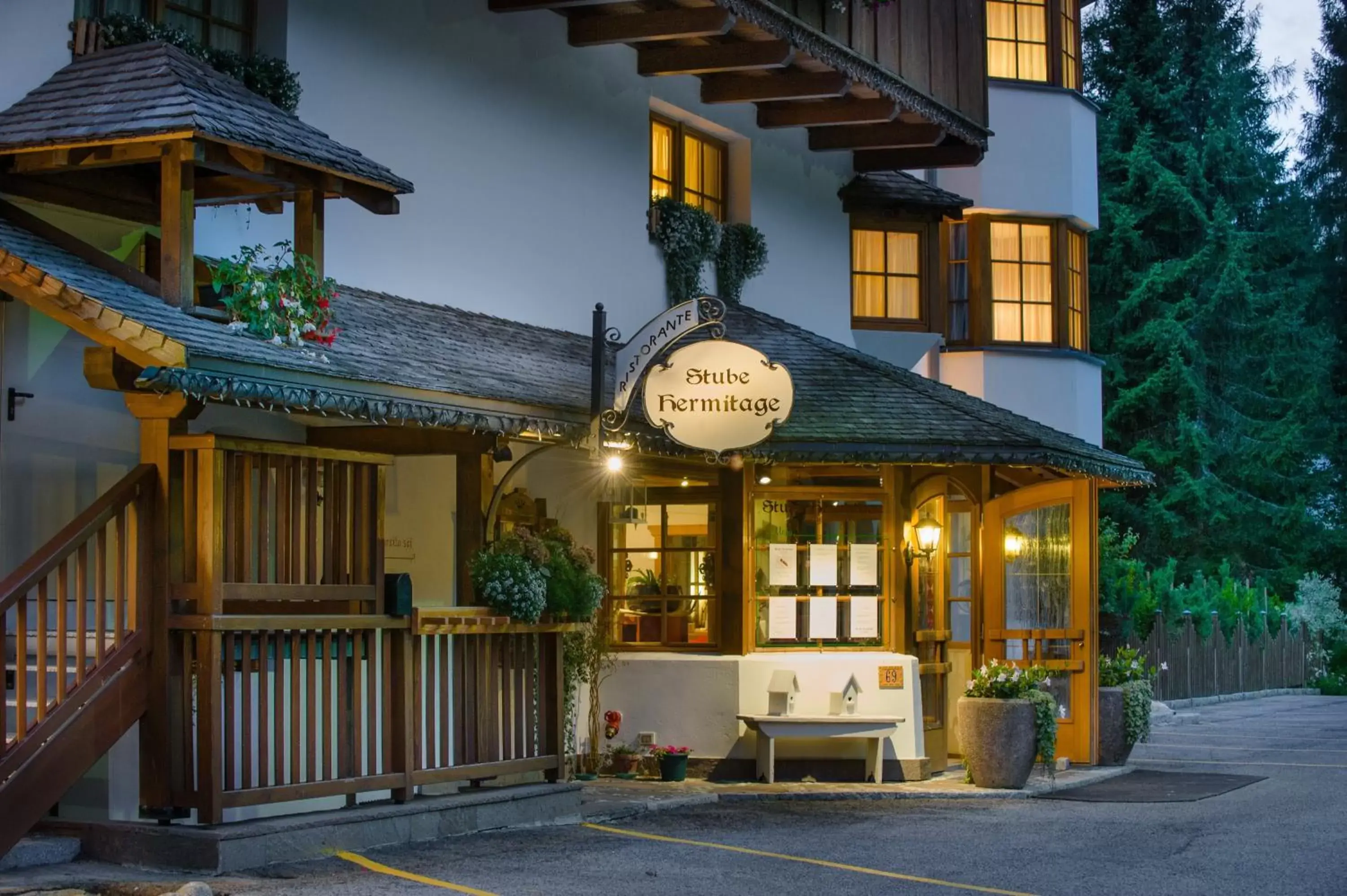 Facade/entrance, Property Building in Bio Hotel Hermitage