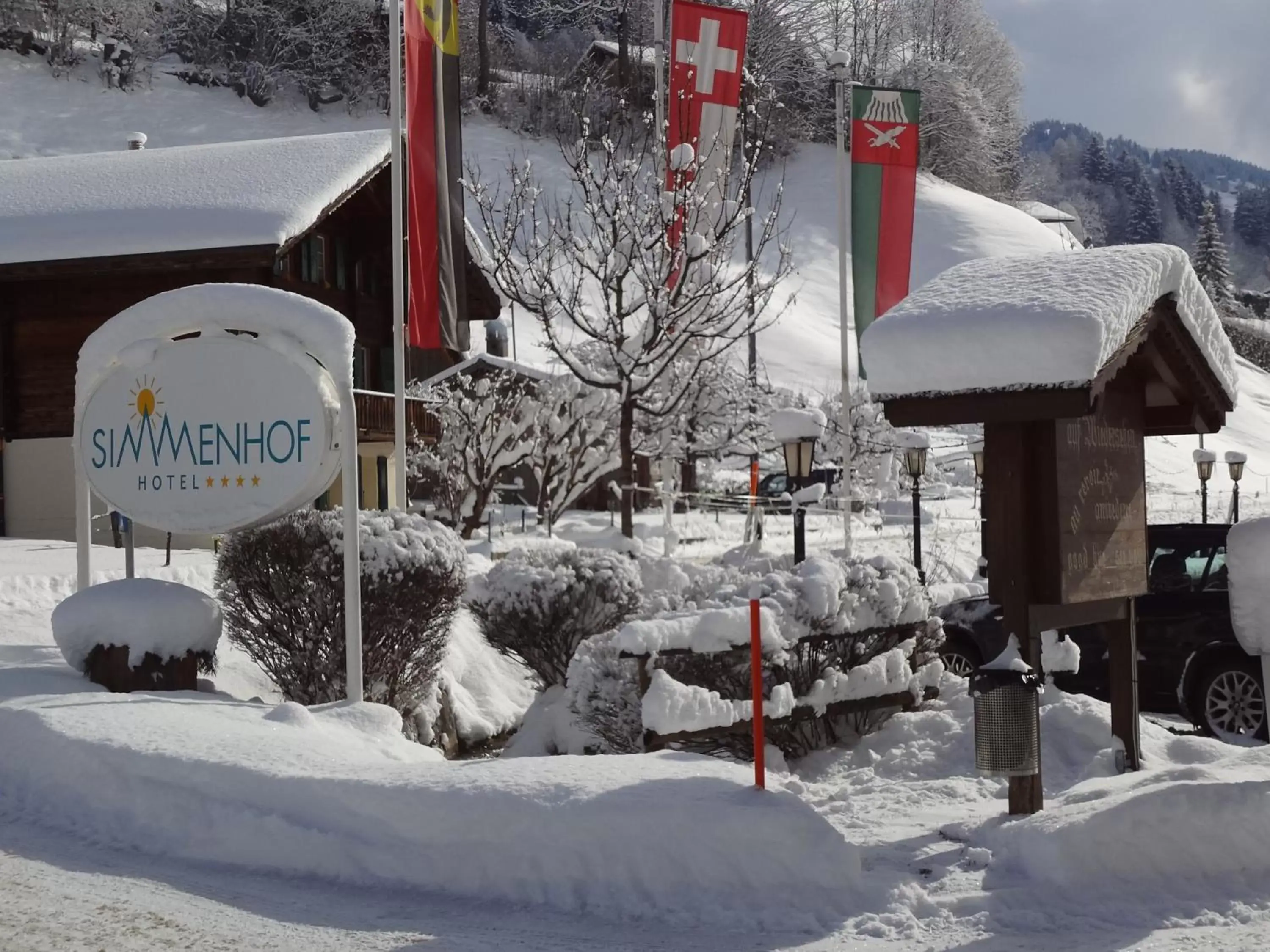 Facade/entrance, Winter in Hotel Simmenhof