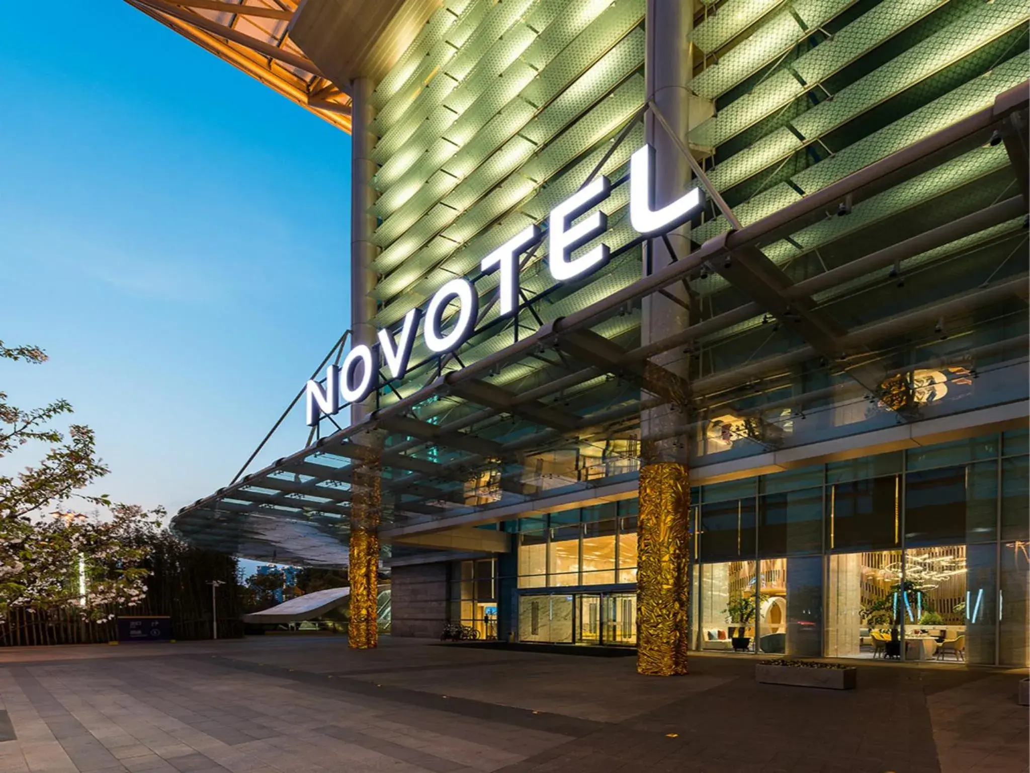 Facade/entrance in Novotel Suzhou Sip