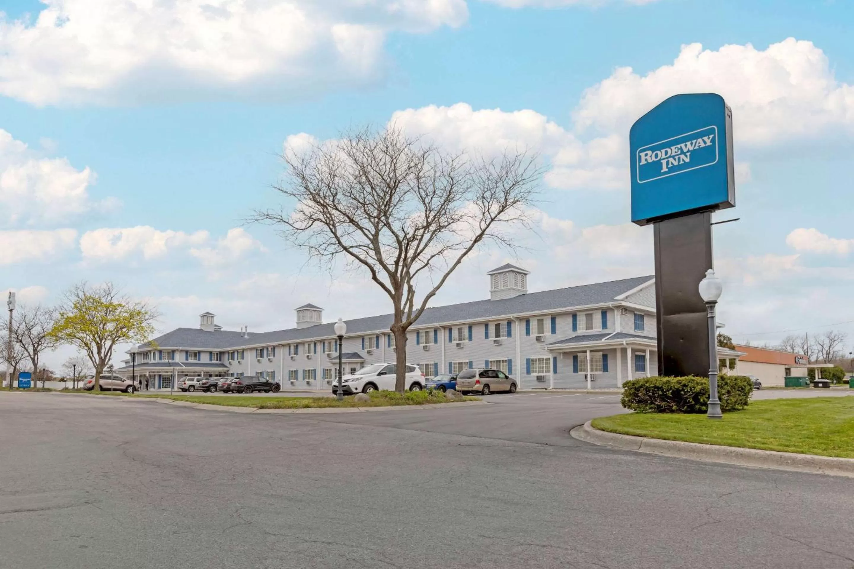 Rodeway Inn Grandville - Grand Rapids