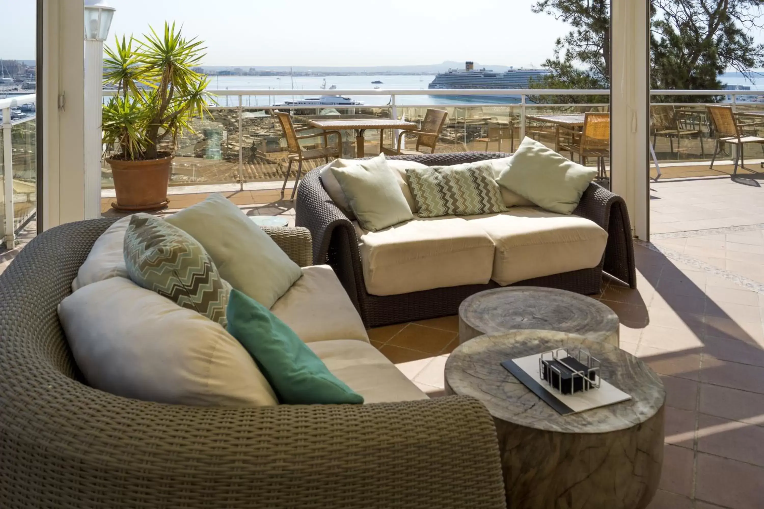 Lounge or bar, Seating Area in Catalonia Majórica