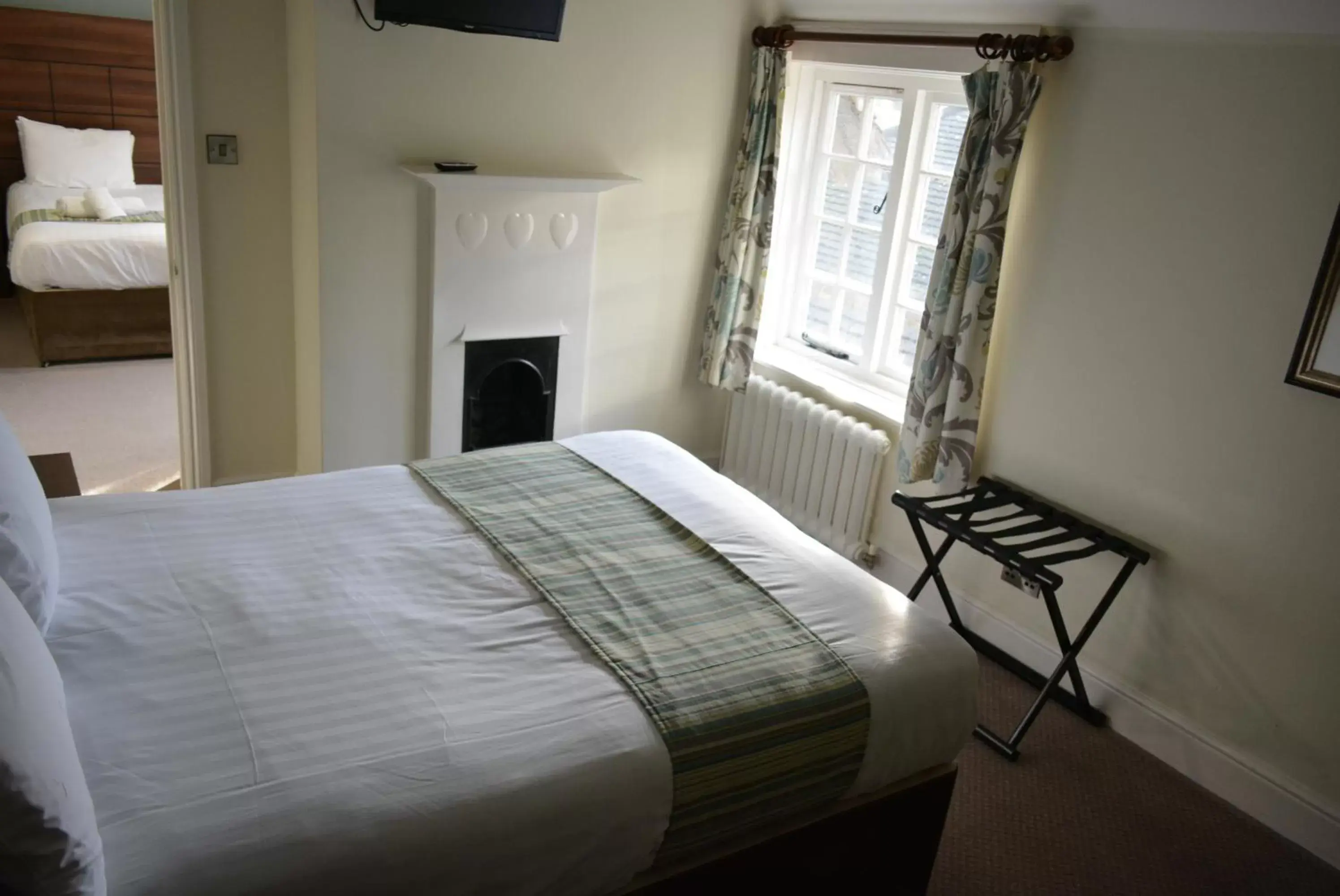 Bedroom, Bed in Quorn Grange Hotel