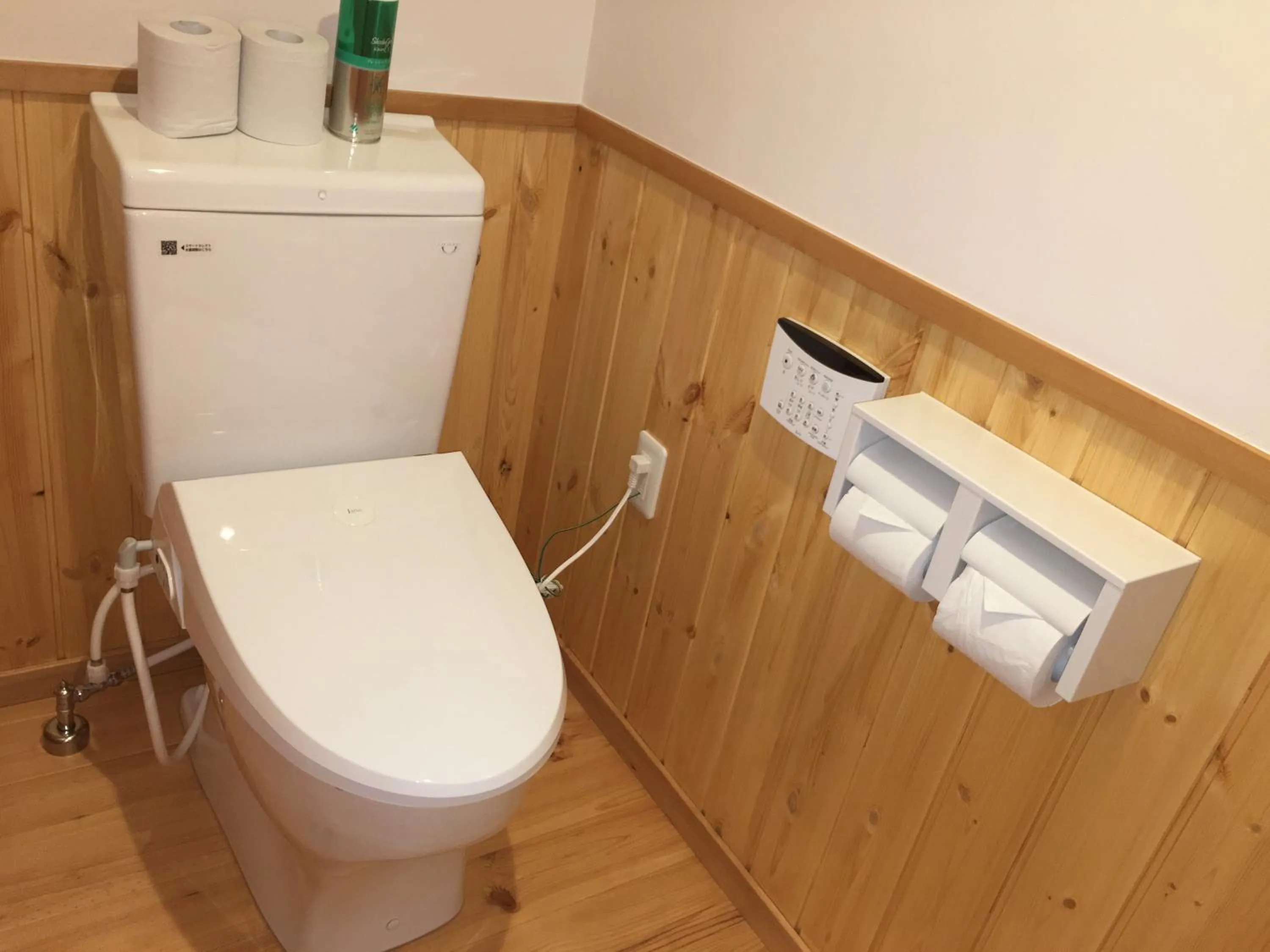 Toilet in Villa Orange Cabin