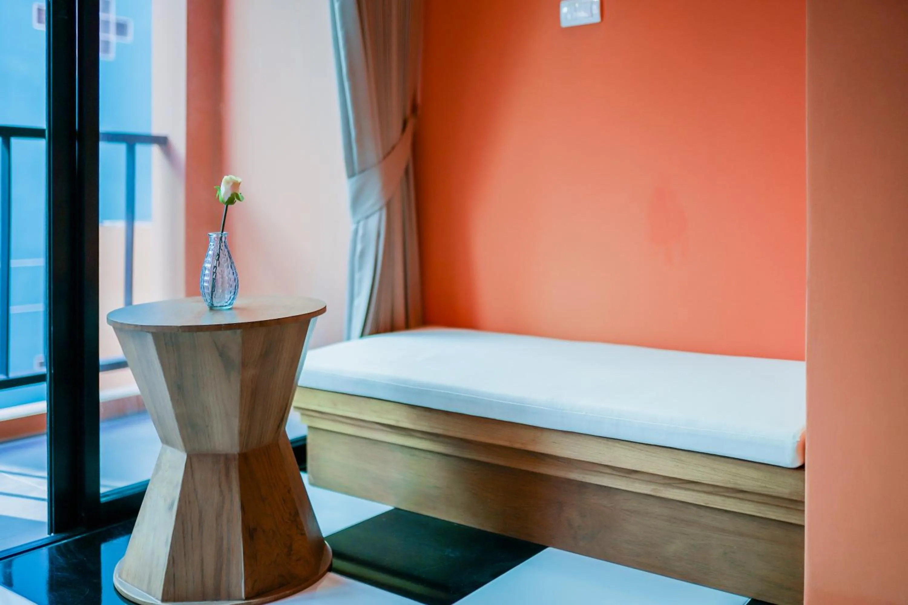 Area and facilities, Bed in Khaleej Mass Hotel Patong