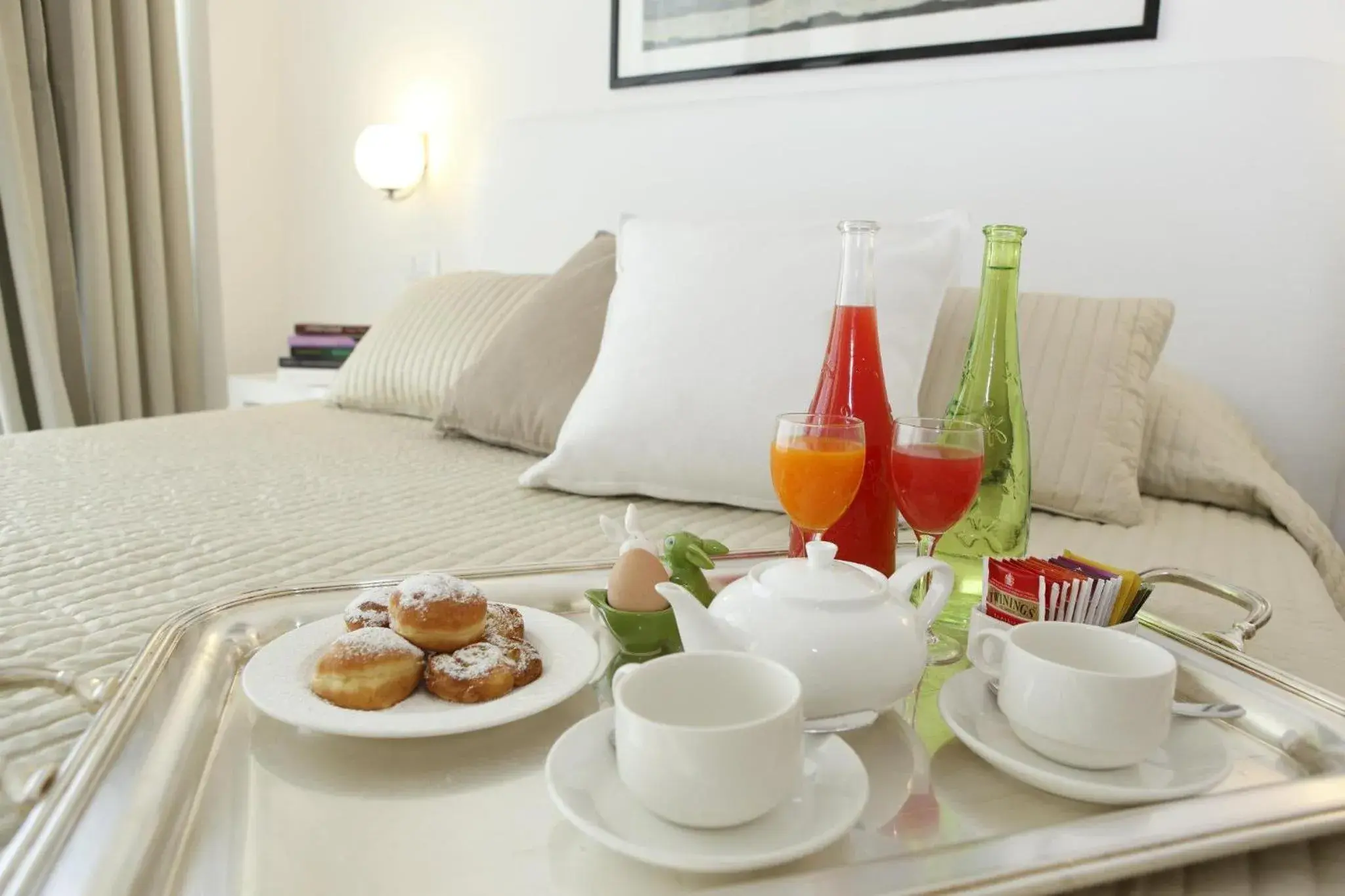 Bedroom, Breakfast in Hotel Principe