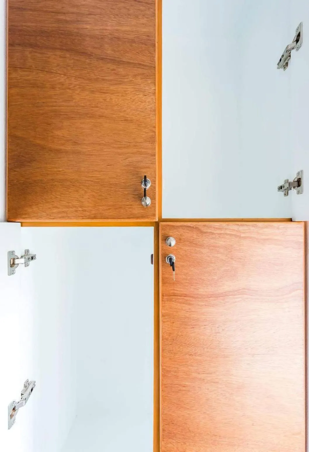 microwave in Book a Bed Poshtel - SHA Plus