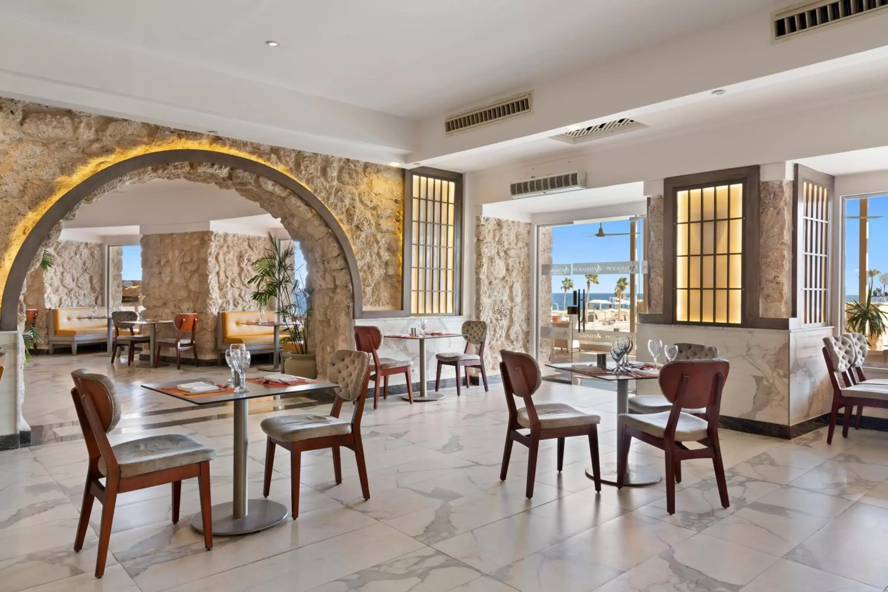 Restaurant/Places to Eat in Pickalbatros Citadel Resort Sahl Hasheesh