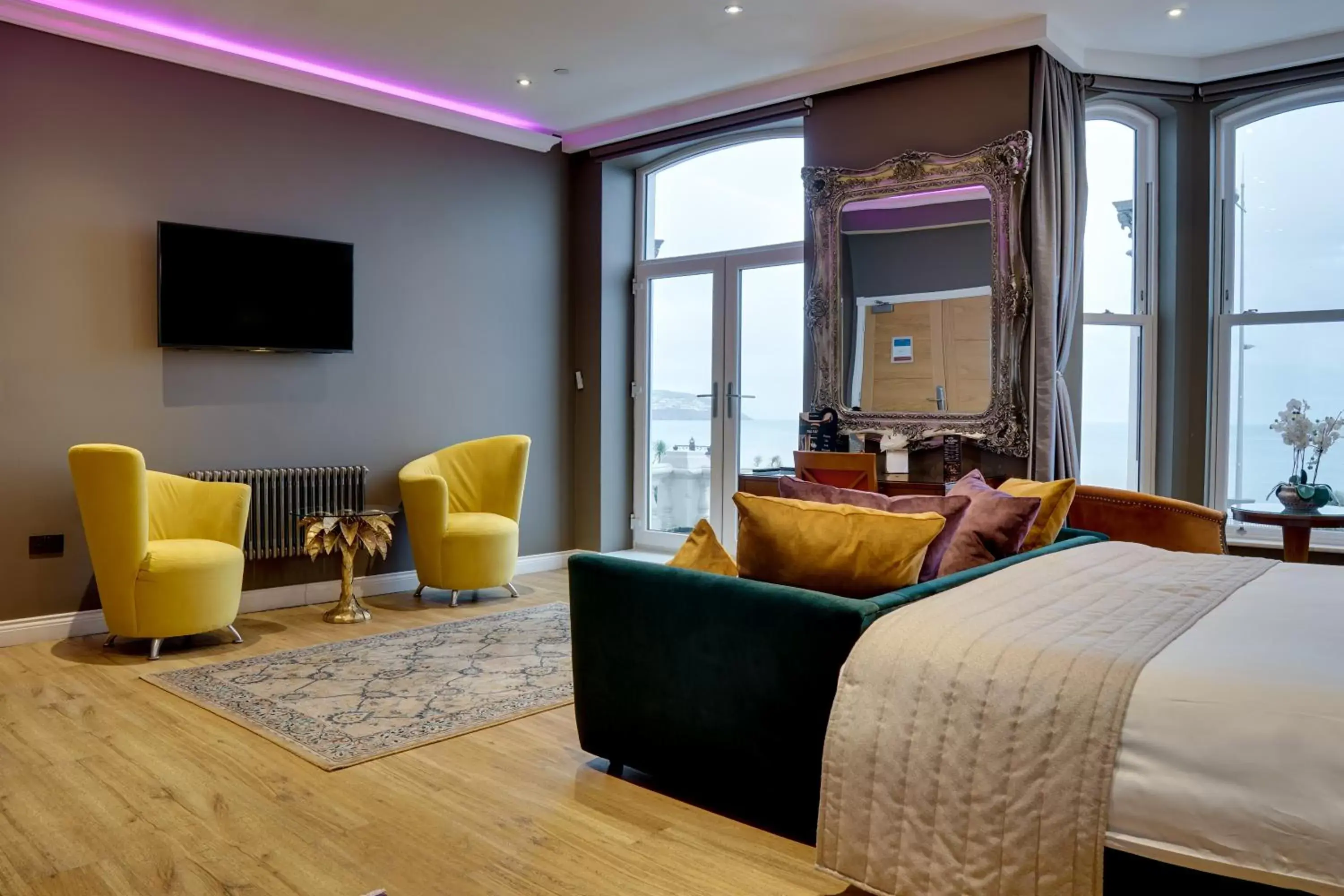 Bed in Halvard Hotel Bed in Halvard Hotel