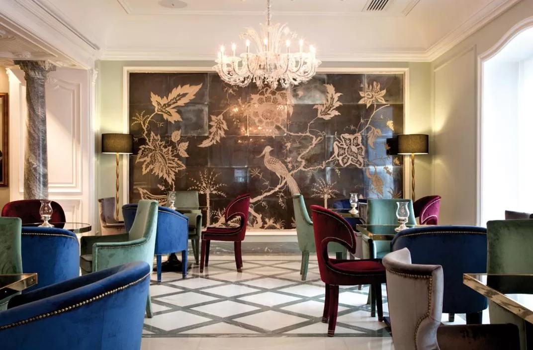 Lounge or bar in Grand Hotel Santa Lucia