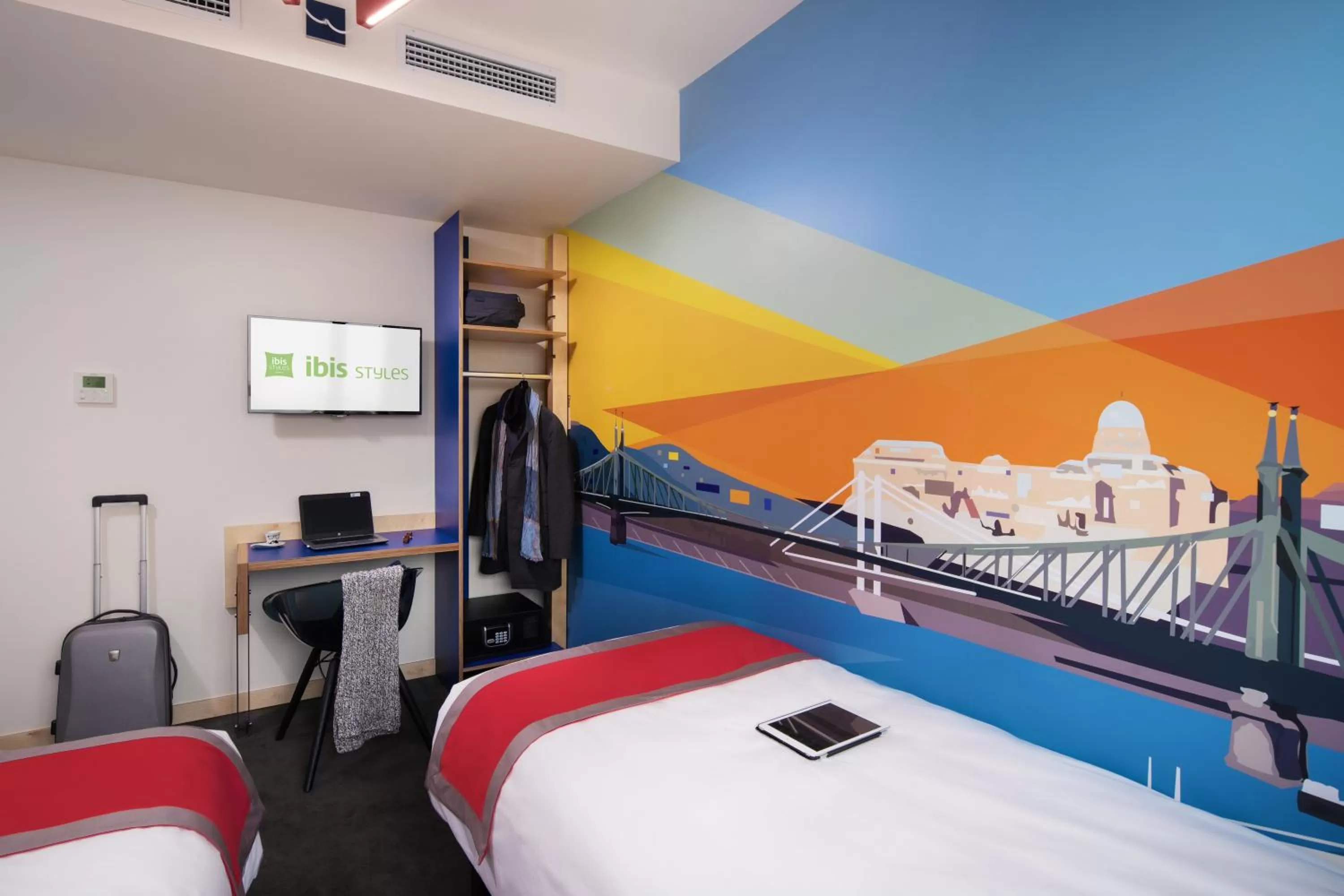TV and multimedia, Bed in ibis Styles Budapest Citywest