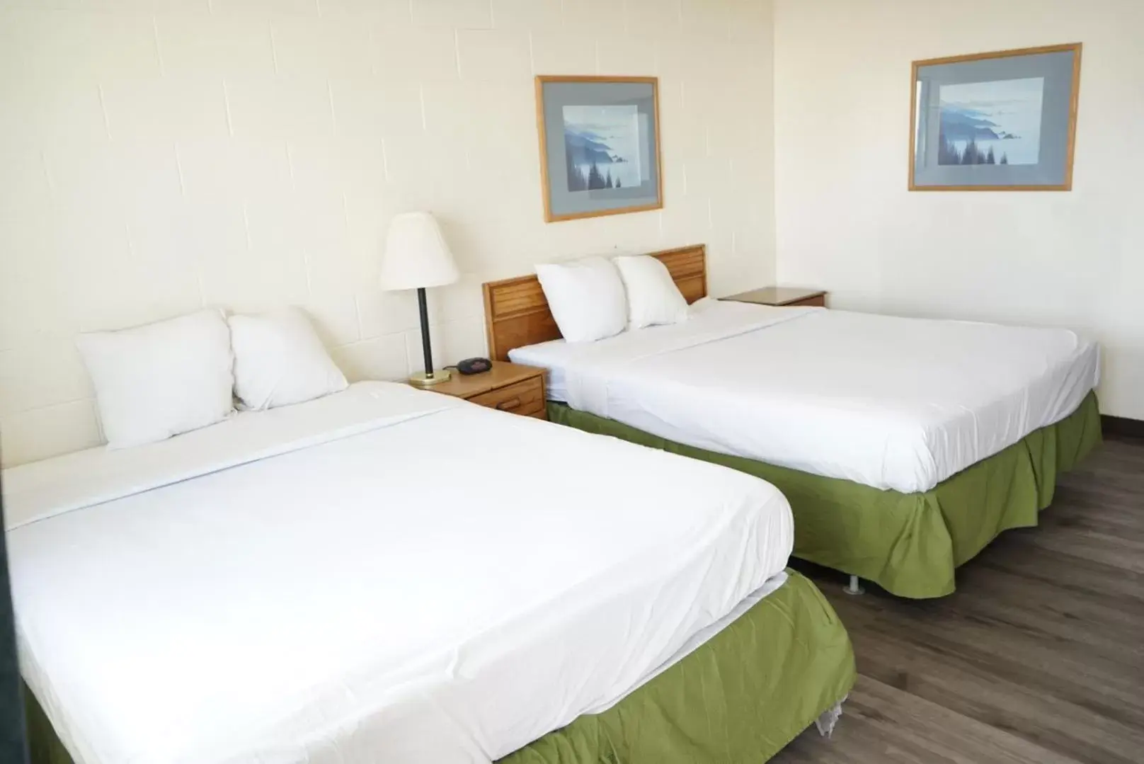 Bedroom, Bed in Othello Inn And Suites Bedroom, Bed in Othello Inn And Suites