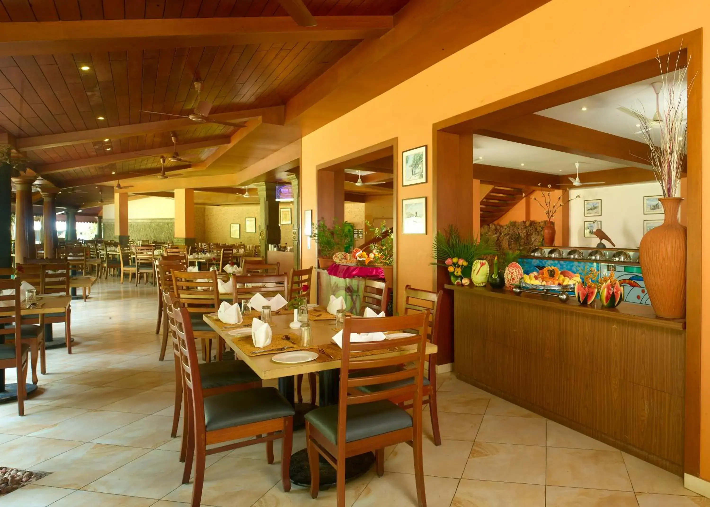 Restaurant/Places to Eat in Uday Samudra Leisure Beach Hotel