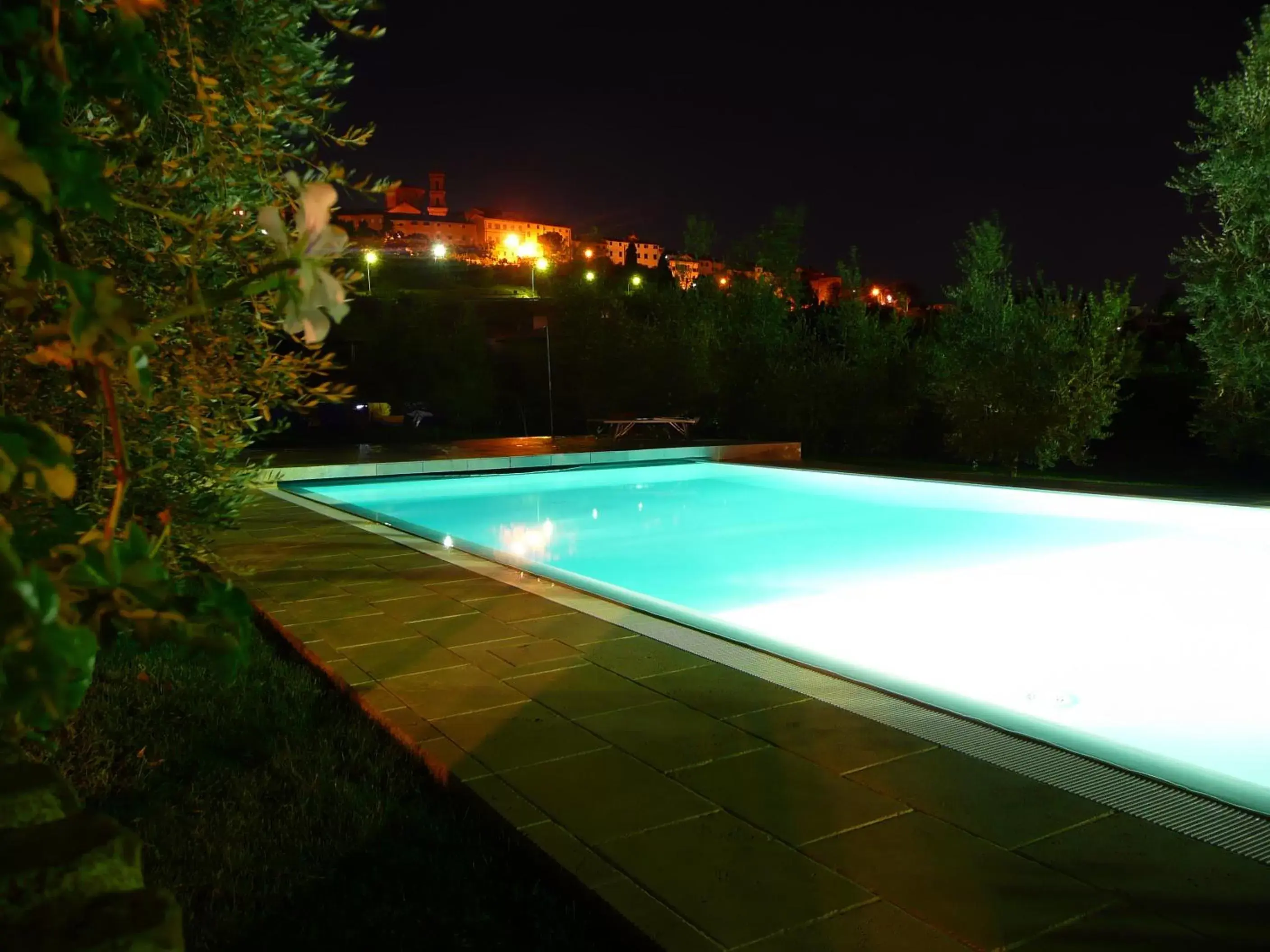 Swimming Pool in B&B Le Caselle "Il Baraccotto"