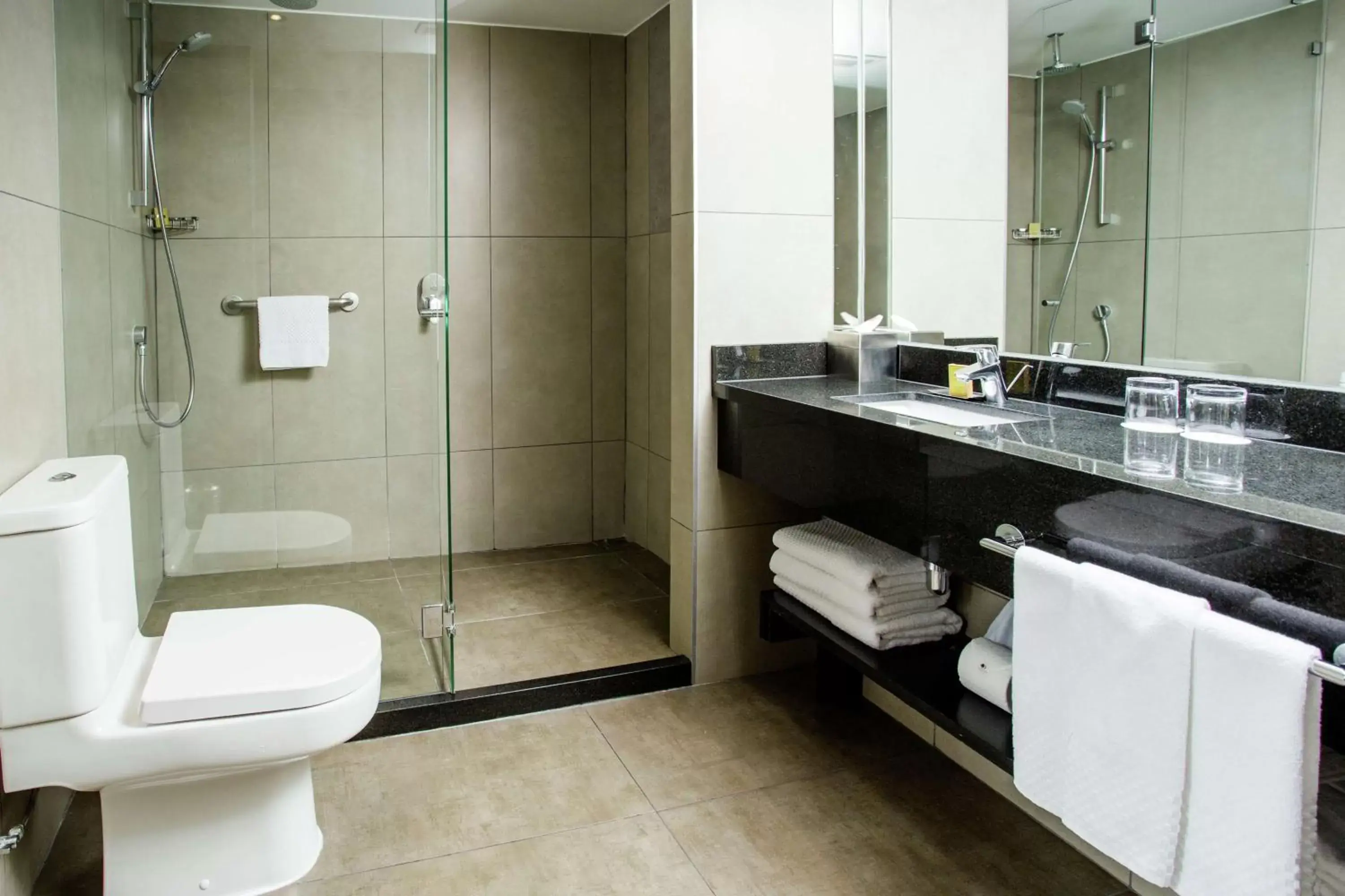 Bathroom in DoubleTree by Hilton Santiago - Vitacura