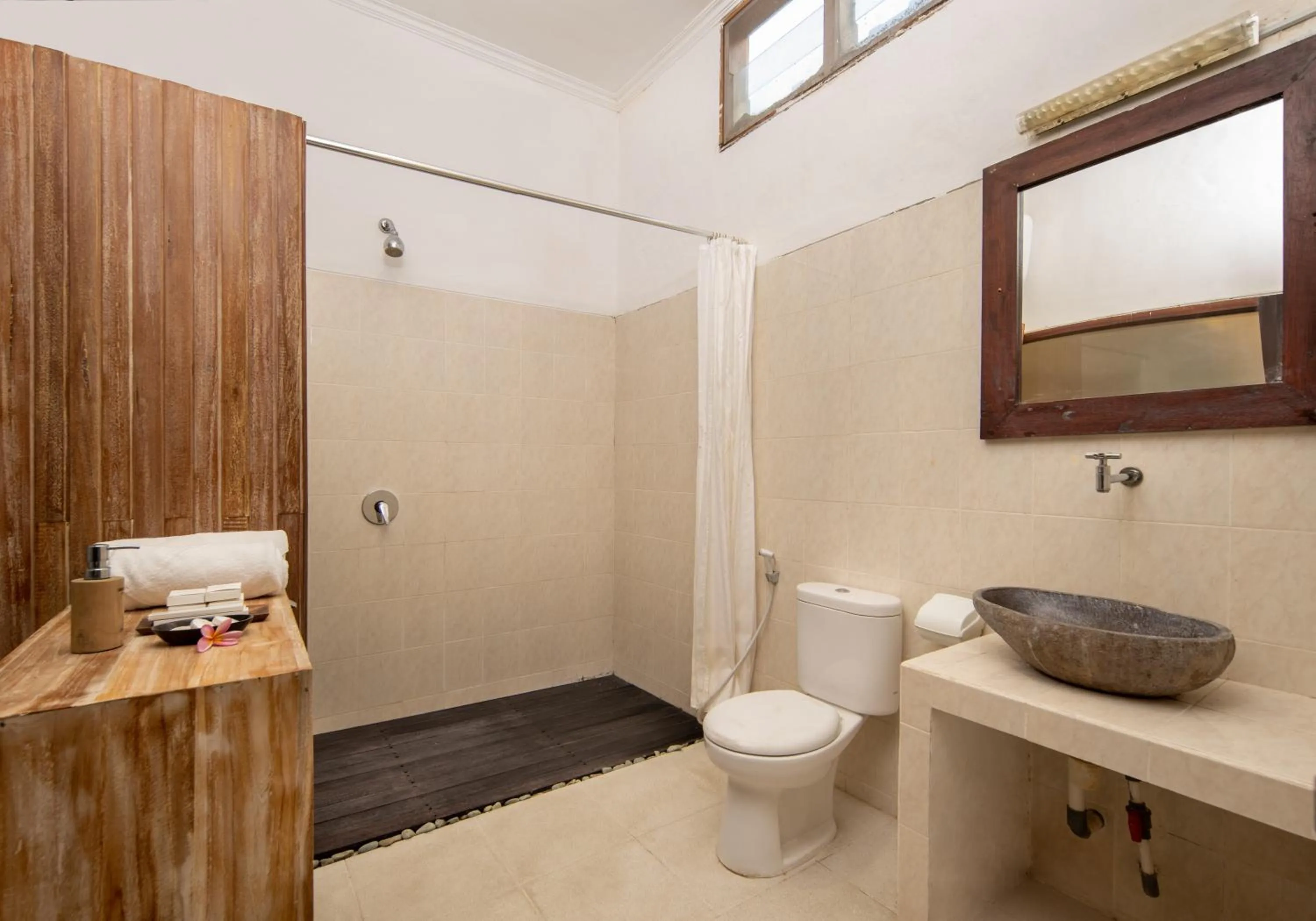 Bathroom in Ubud Raya Boutique Hotel