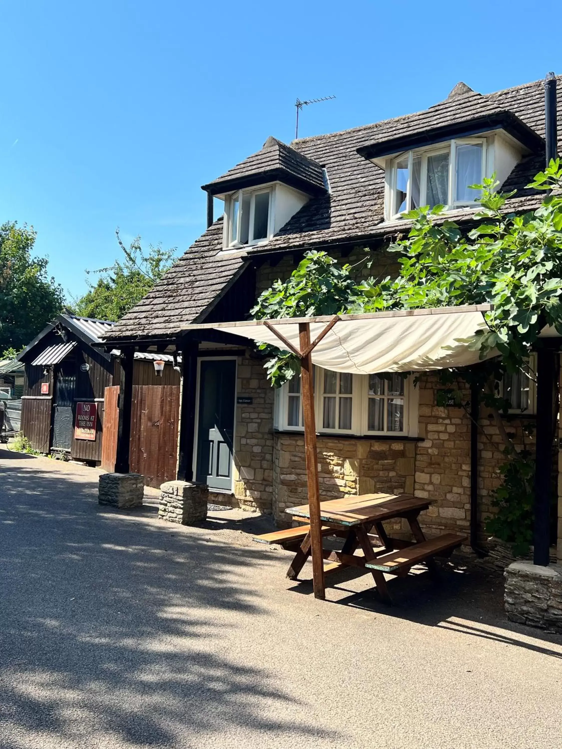 Property Building in The Kings Arms Inn