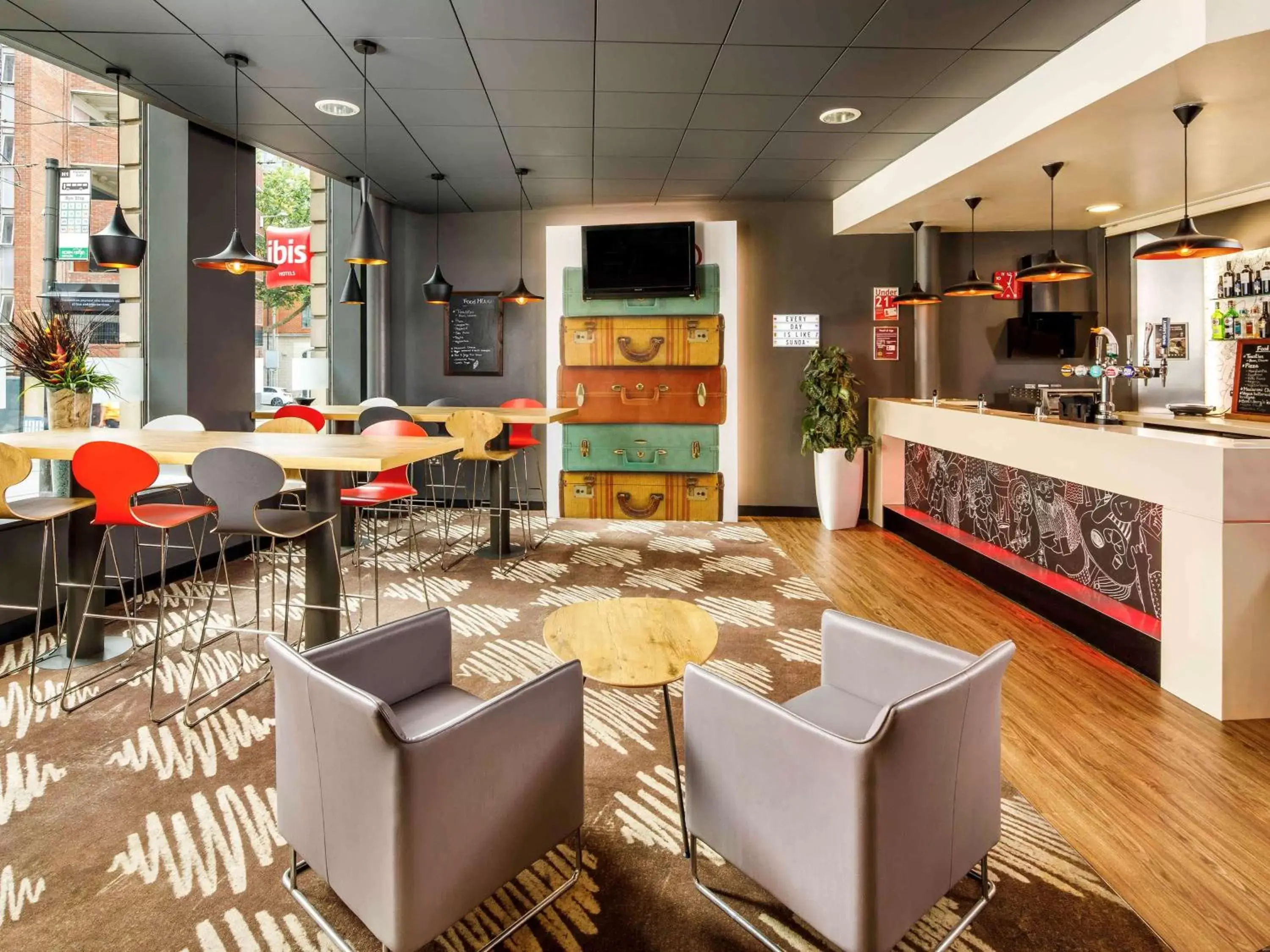 Restaurant/places to eat, Lounge/Bar in ibis Nottingham Centre