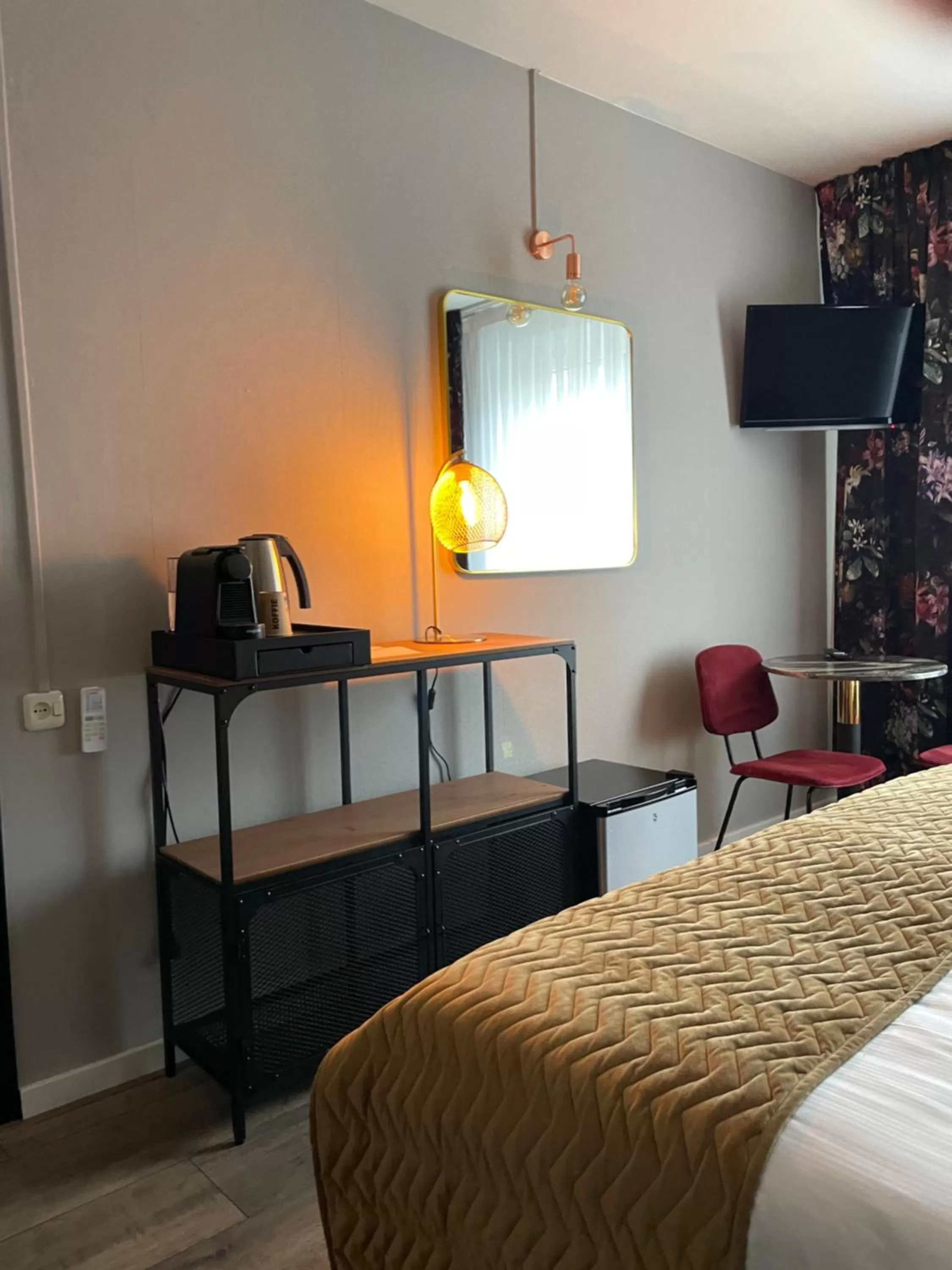 TV and multimedia, Bed in Valkenhof