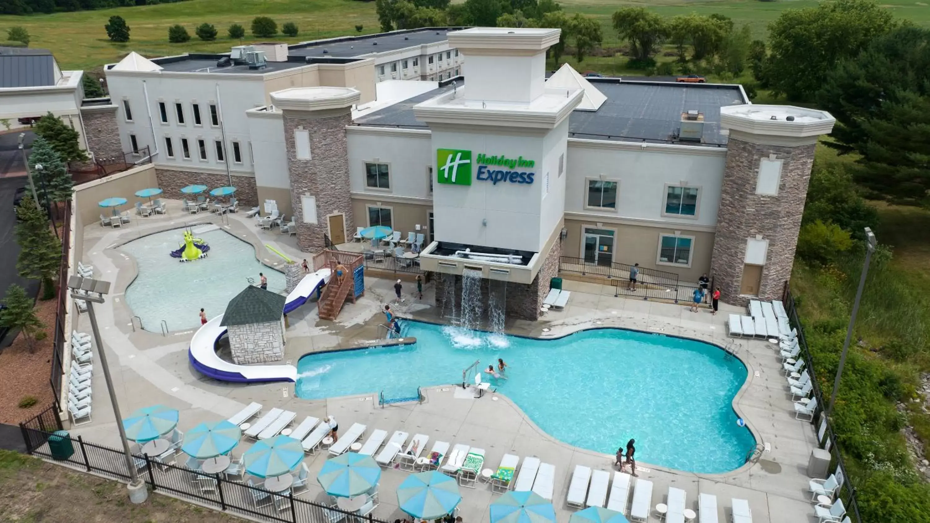 Property building, Pool View in Holiday Inn Express Wisconsin Dells, an IHG Hotel