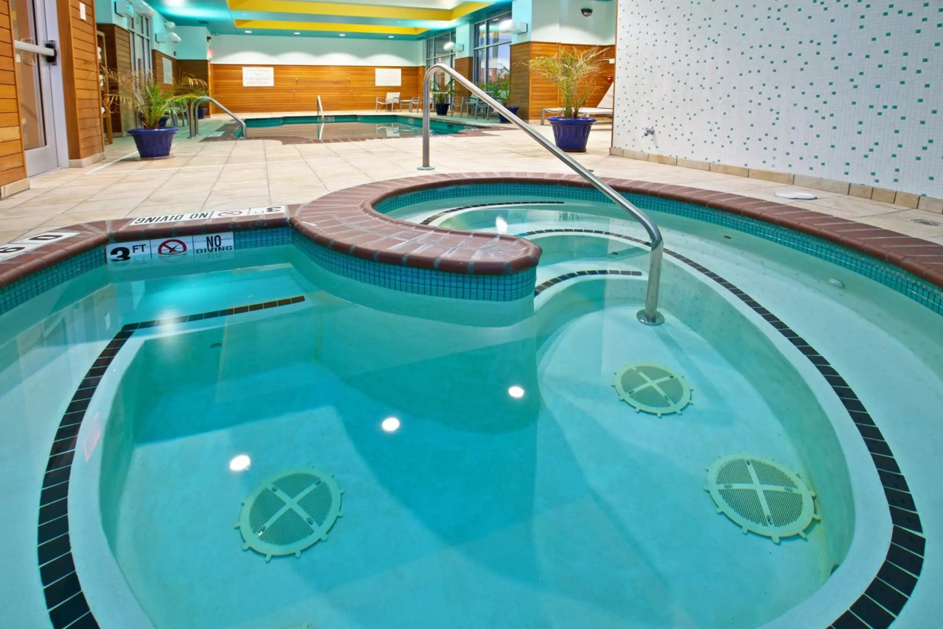Swimming Pool in Hotel Indigo Columbus Architectural Center, an IHG Hotel