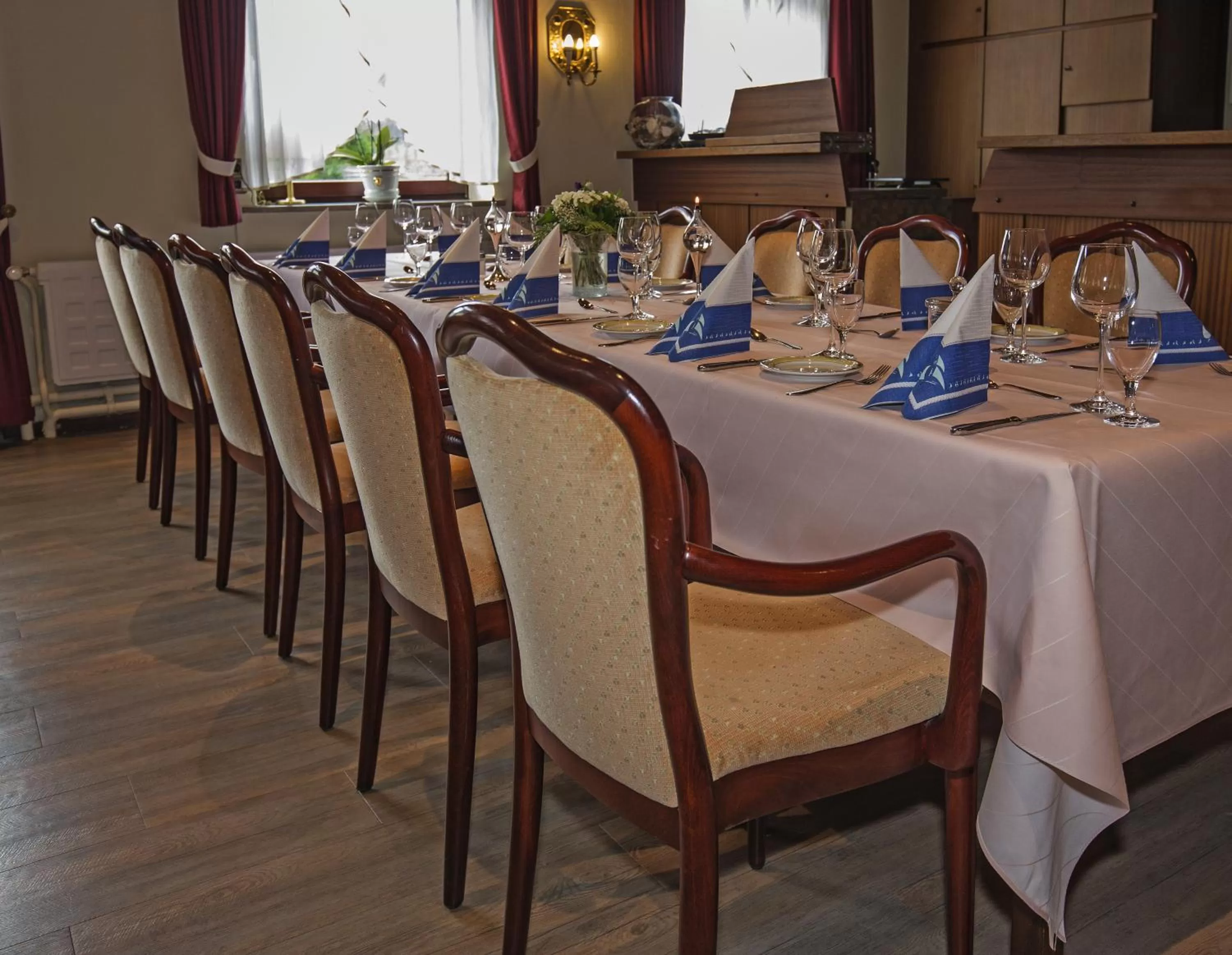 Restaurant/places to eat in Hotel Wittensee Schützenhof