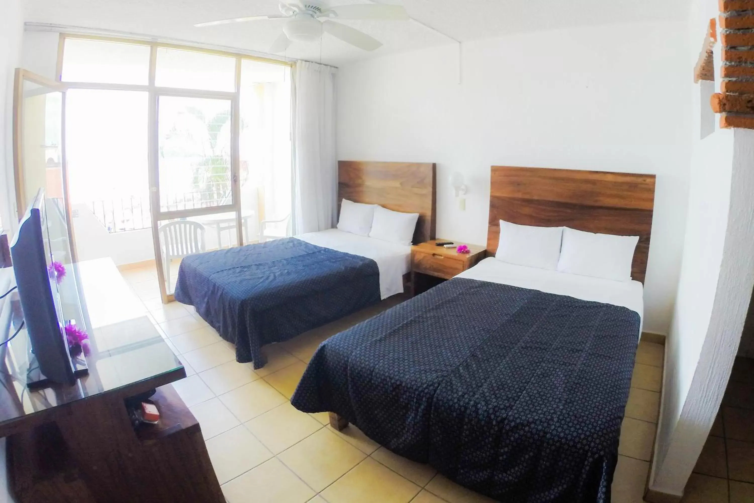 Balcony/Terrace, Bed in Costa Alegre Hotel & Suites