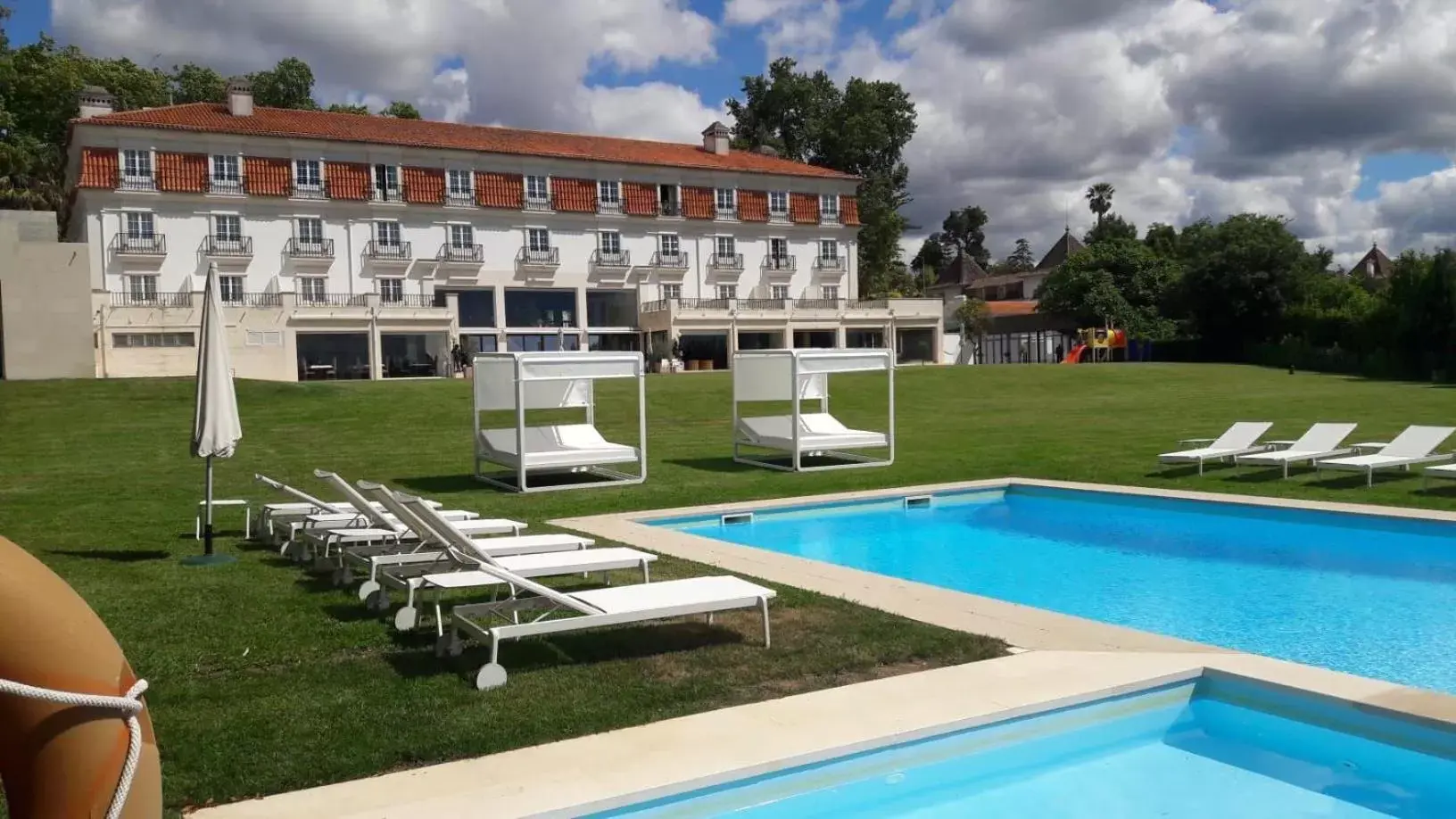 Garden, Property Building in Conimbriga Hotel do Paço