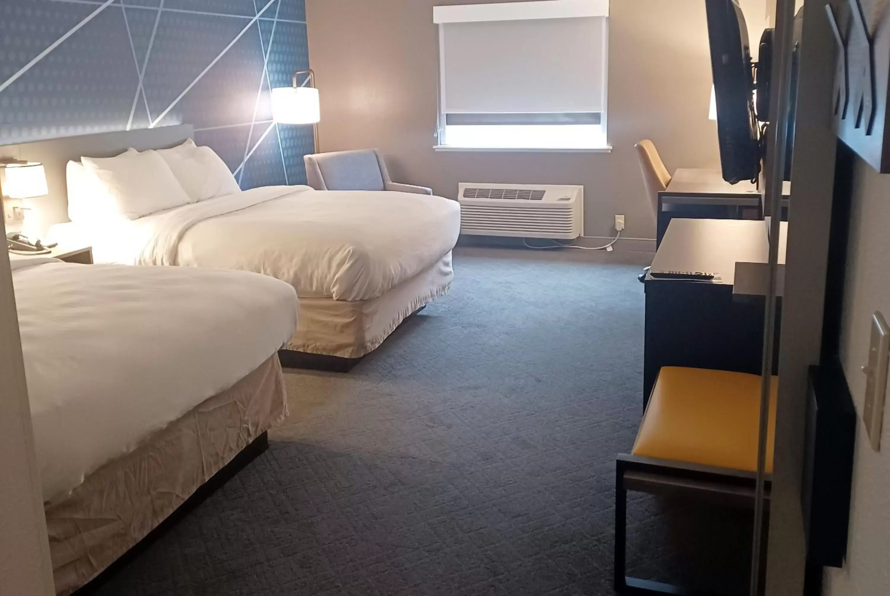 Bed in Comfort Inn Near Indiana Premium Outlets