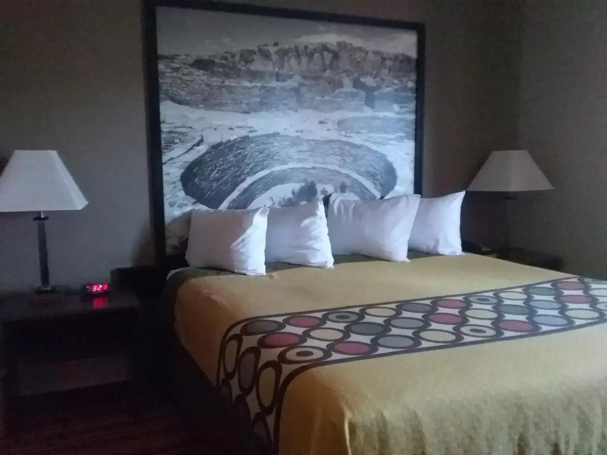 Bed in Super 8 by Wyndham Taos