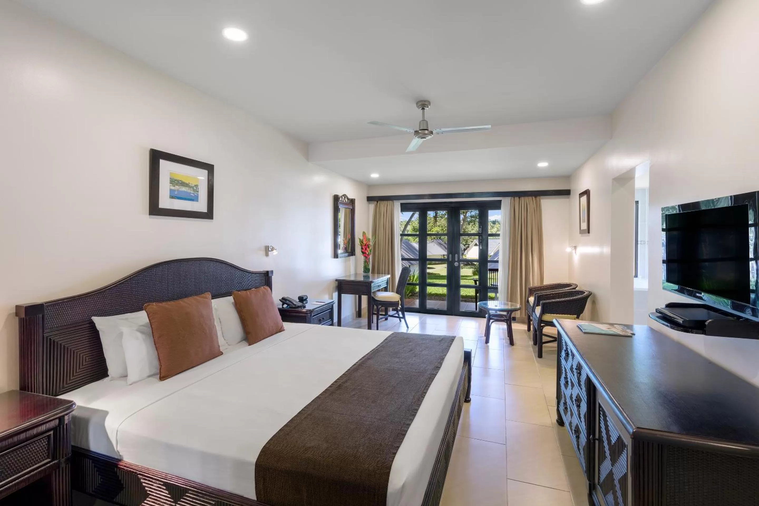 Photo of the whole room, Bed in Warwick Le Lagon Resort & Spa, Vanuatu