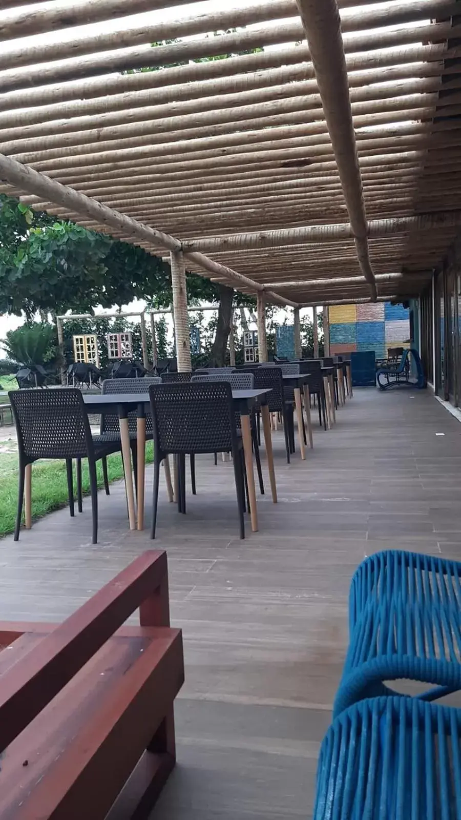 Restaurant/Places to Eat in Anga Hotel