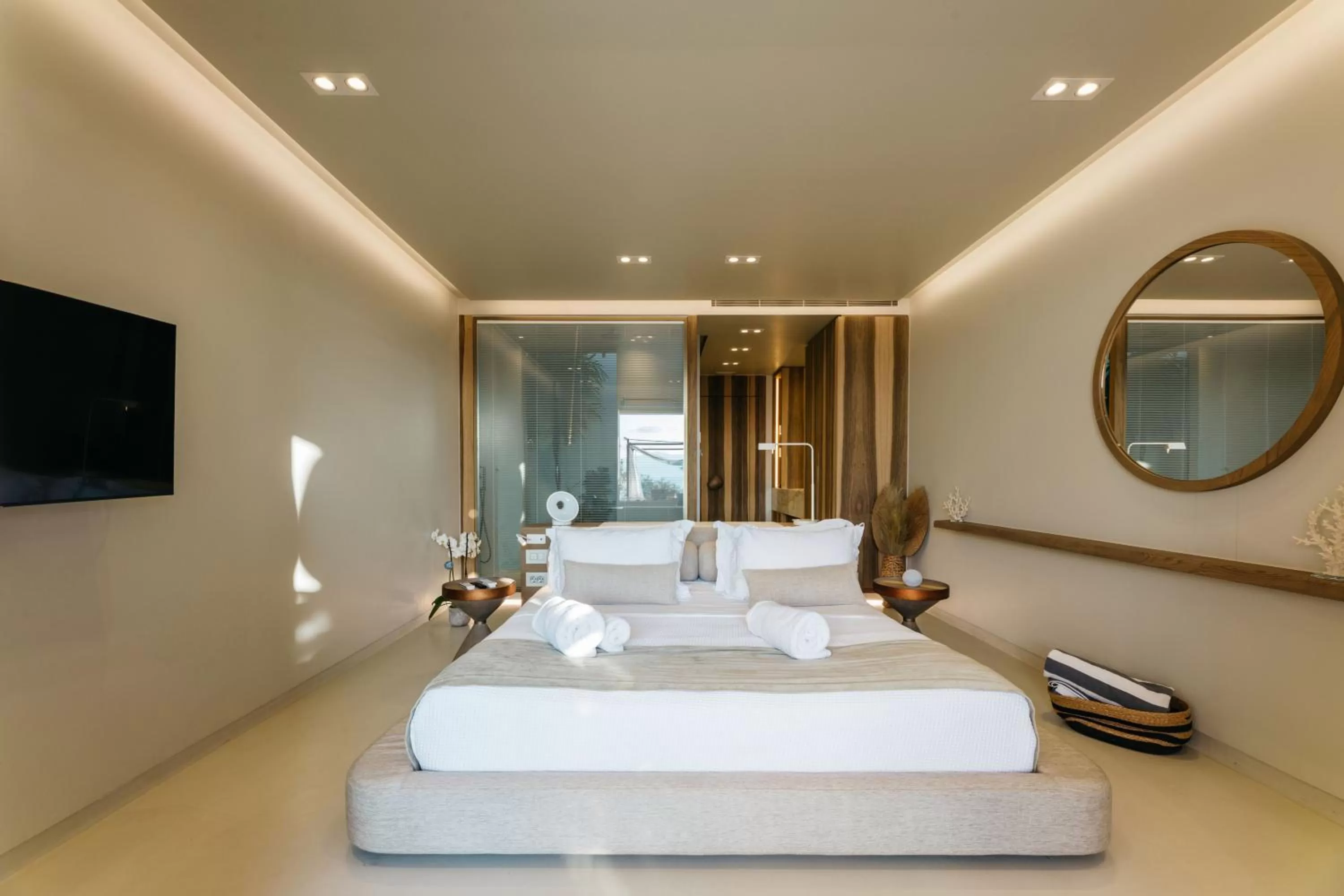 Bedroom, Bed in Avgoustos Suites Naxos