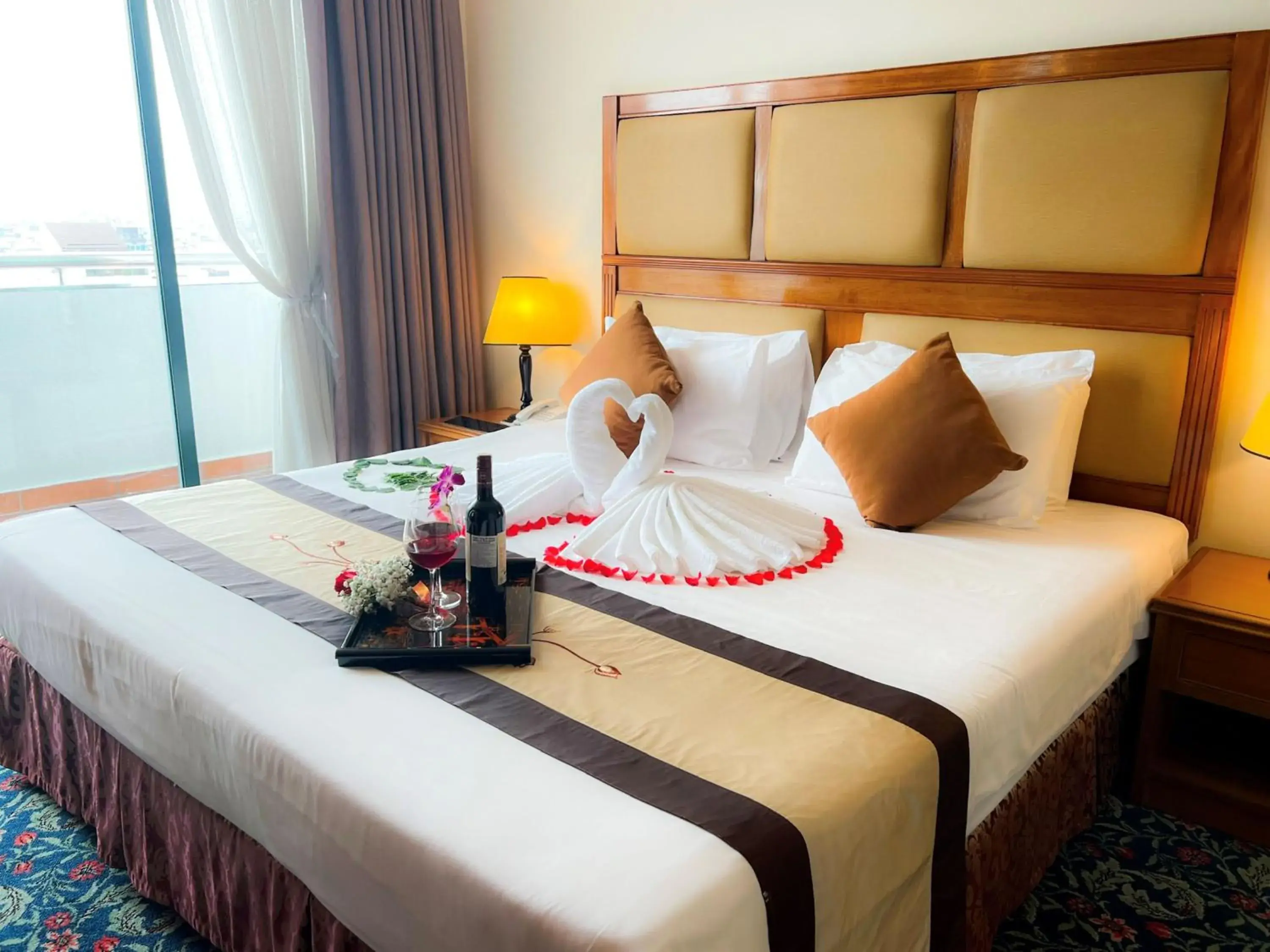 View (from property/room), Bed in Ramana Saigon Hotel View (from property/room), Bed in Ramana Saigon Hotel