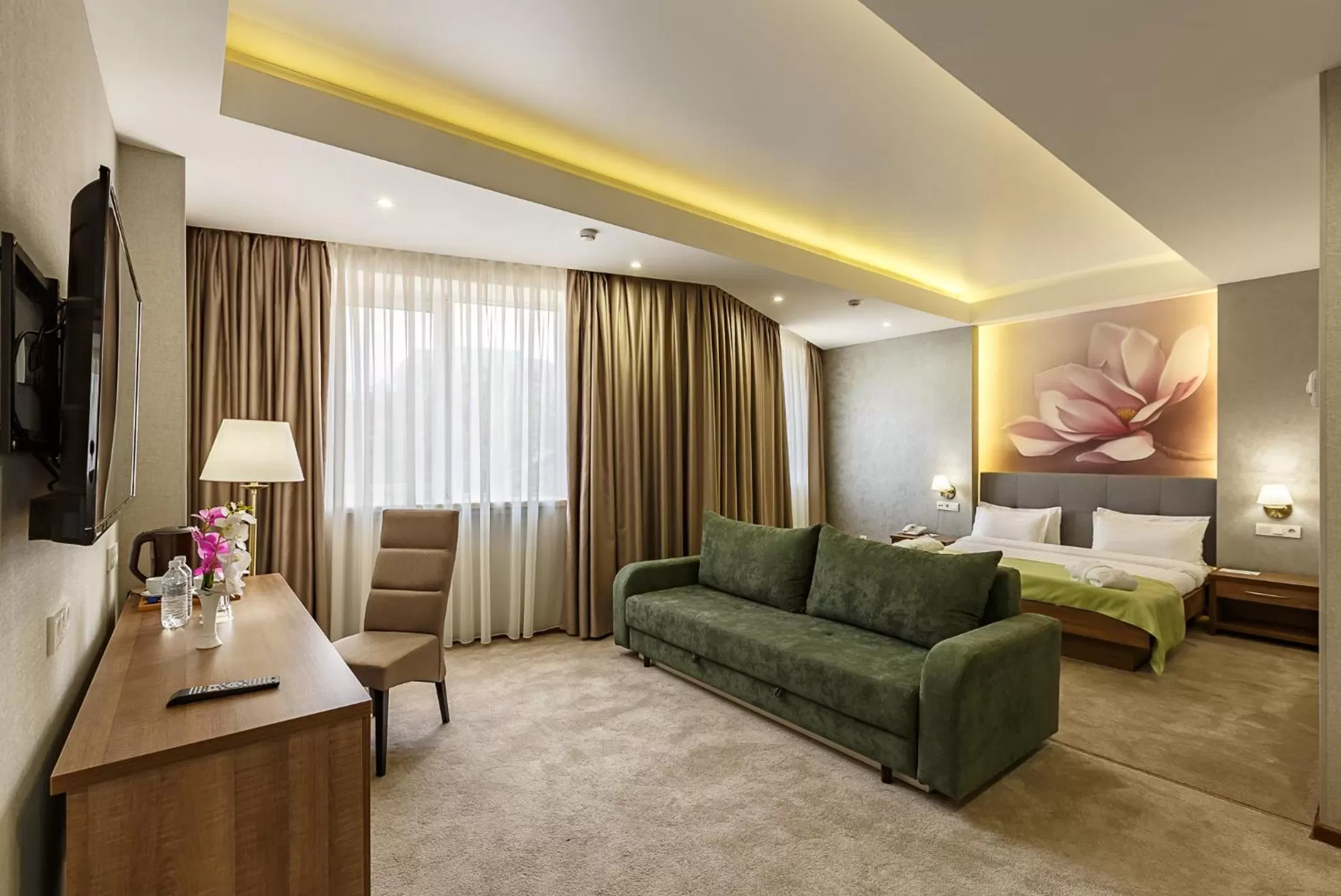 TV and multimedia, Bed in Renion Hills Hotel