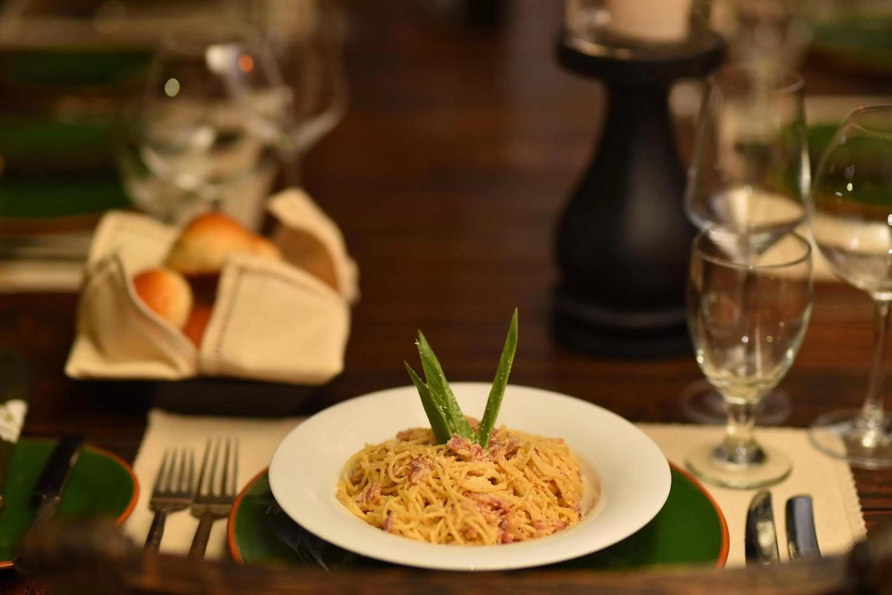 Restaurant/places to eat in The Capoe House