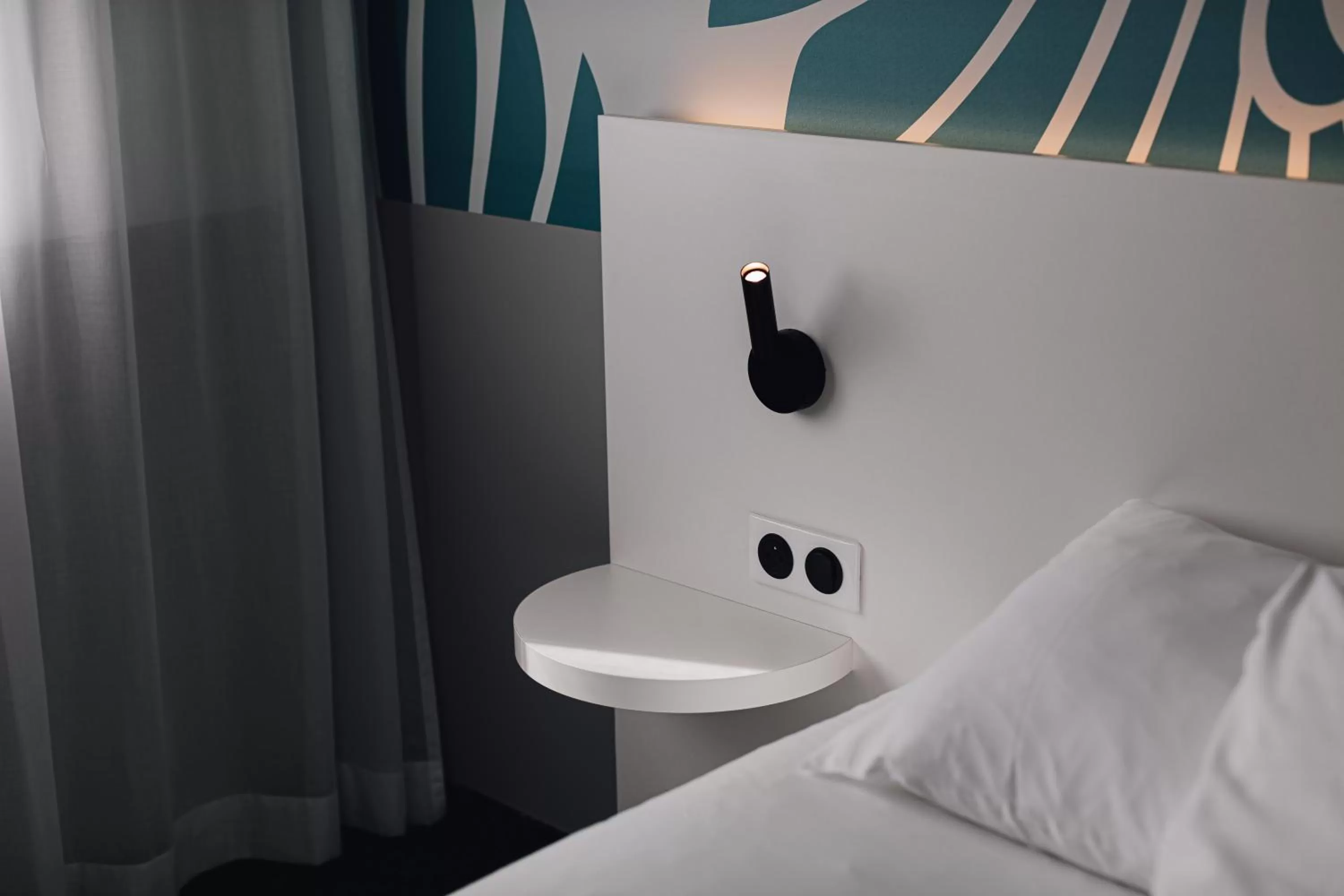 Bed in ibis Styles Nancy Laxou