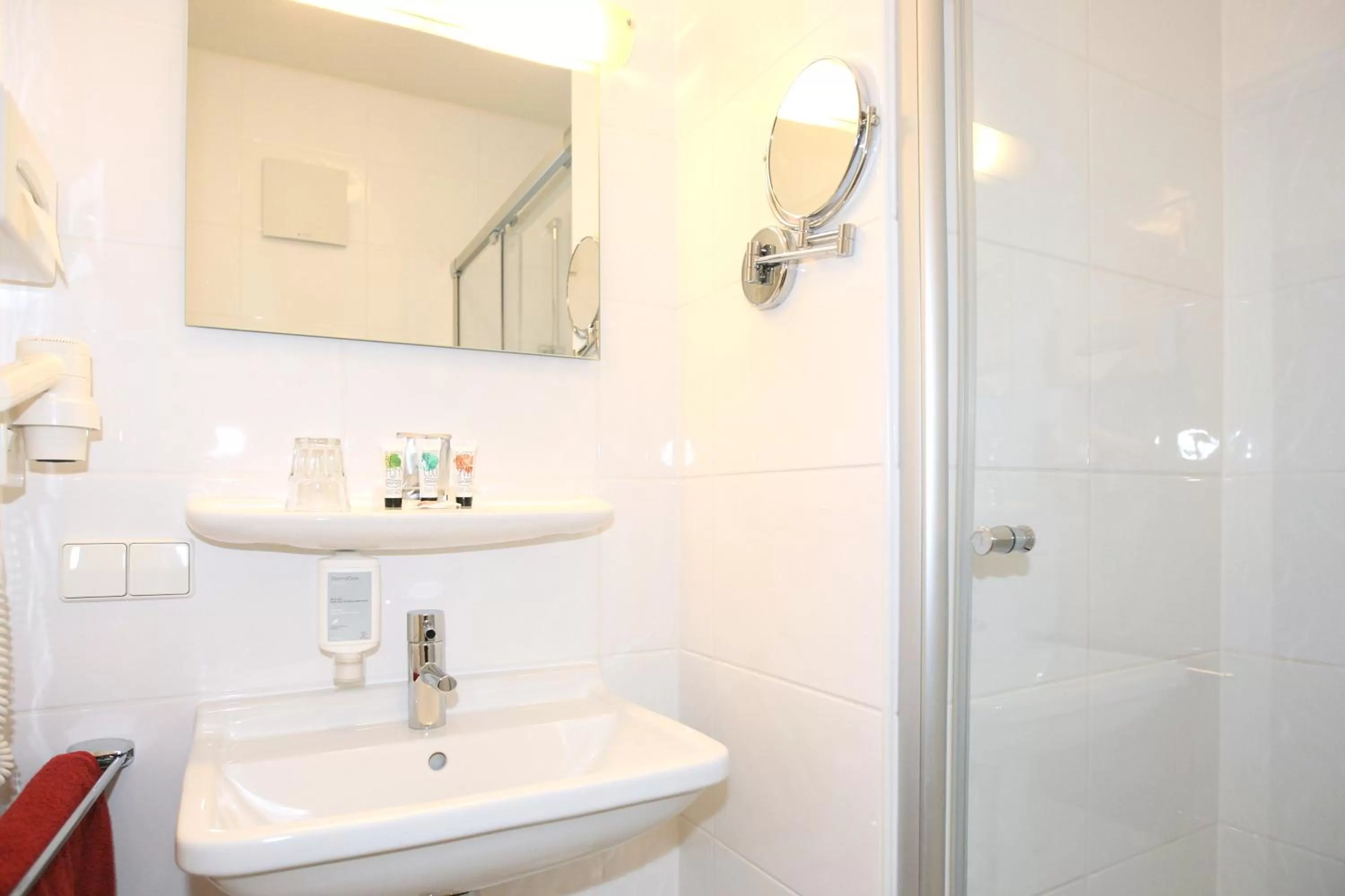 Shower in Hotel Rathausglöckel