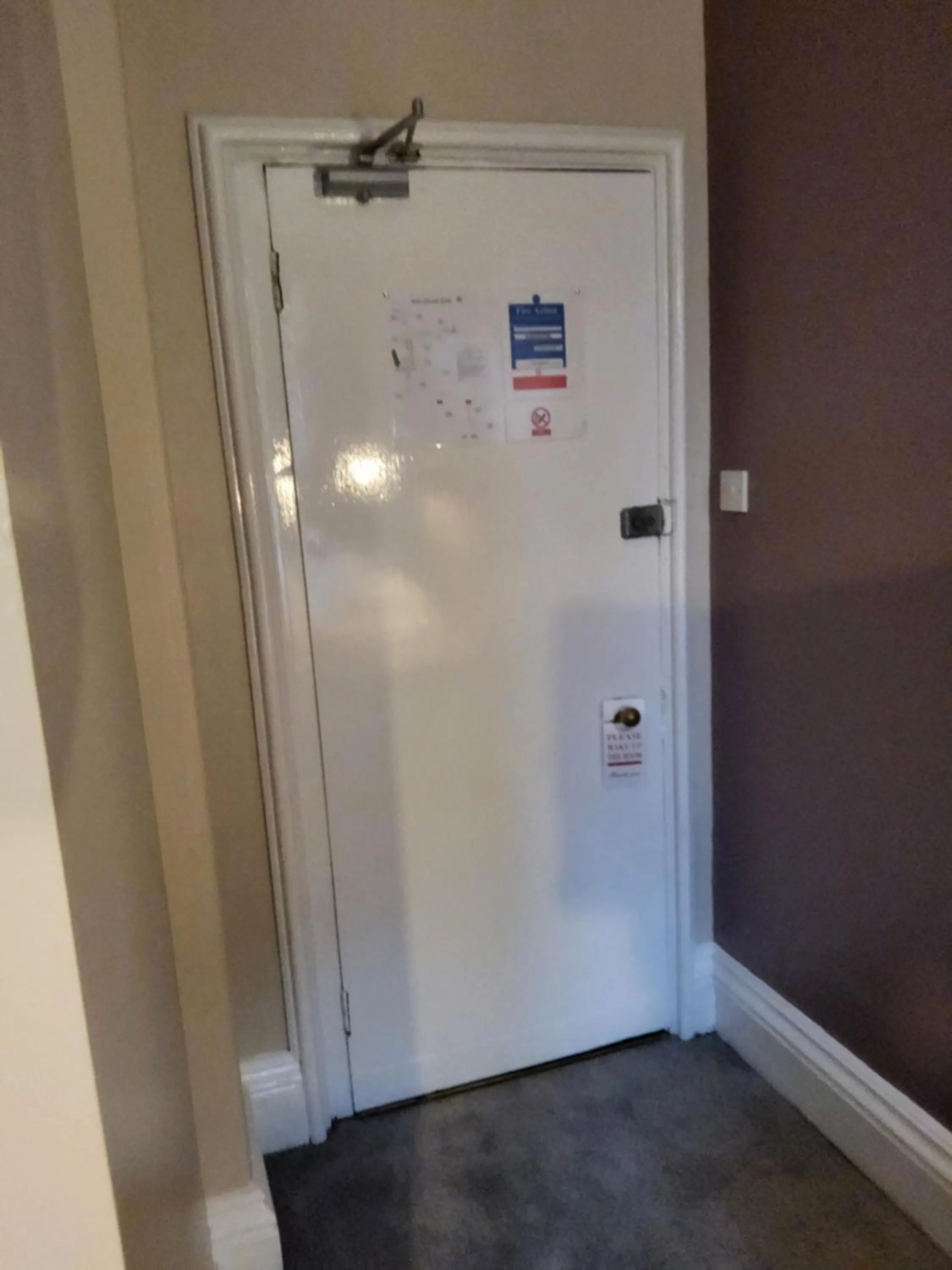 Bedroom in The Avenue Hotel