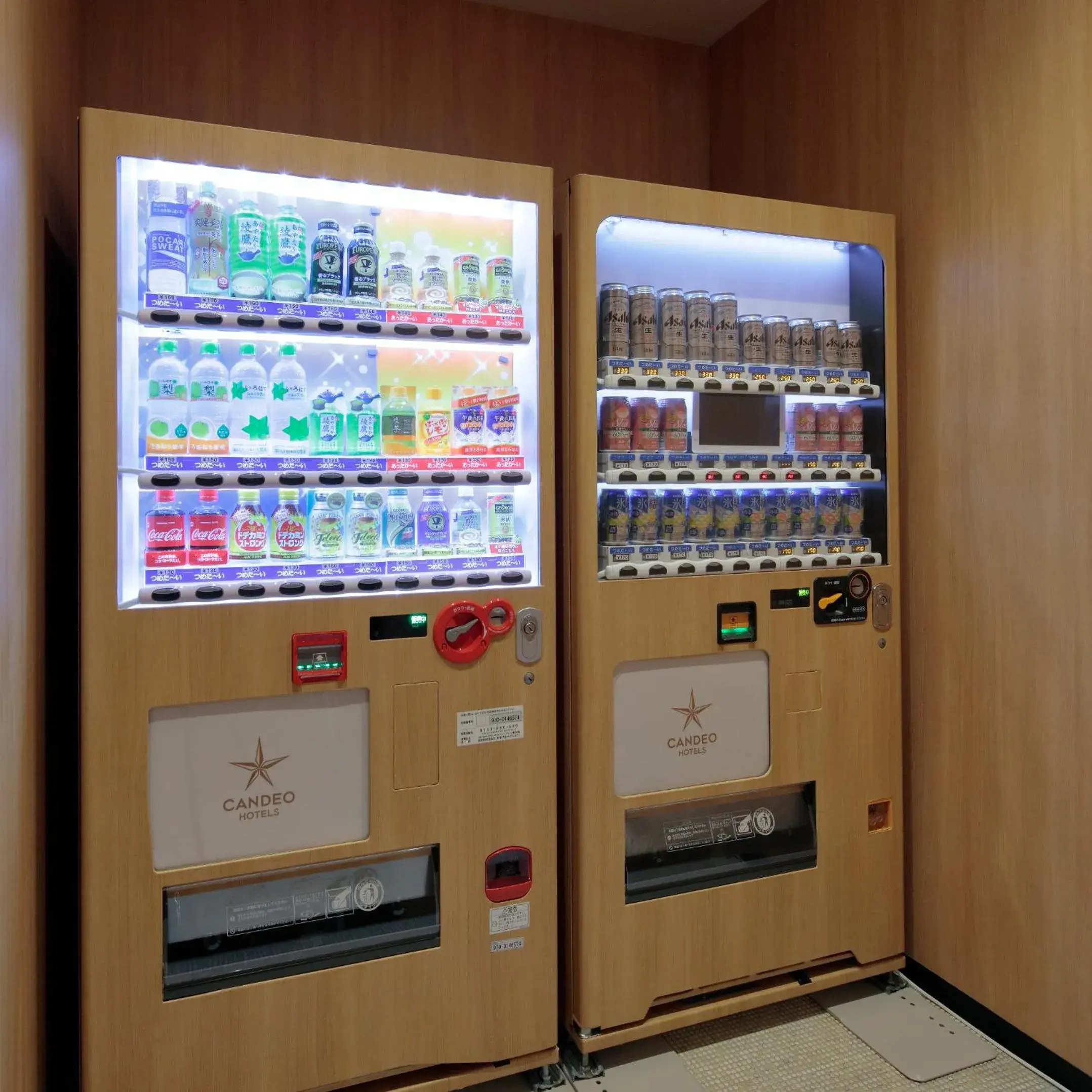 Alcoholic drinks, Supermarket/Shops in Candeo Hotels Osaka Kishibe