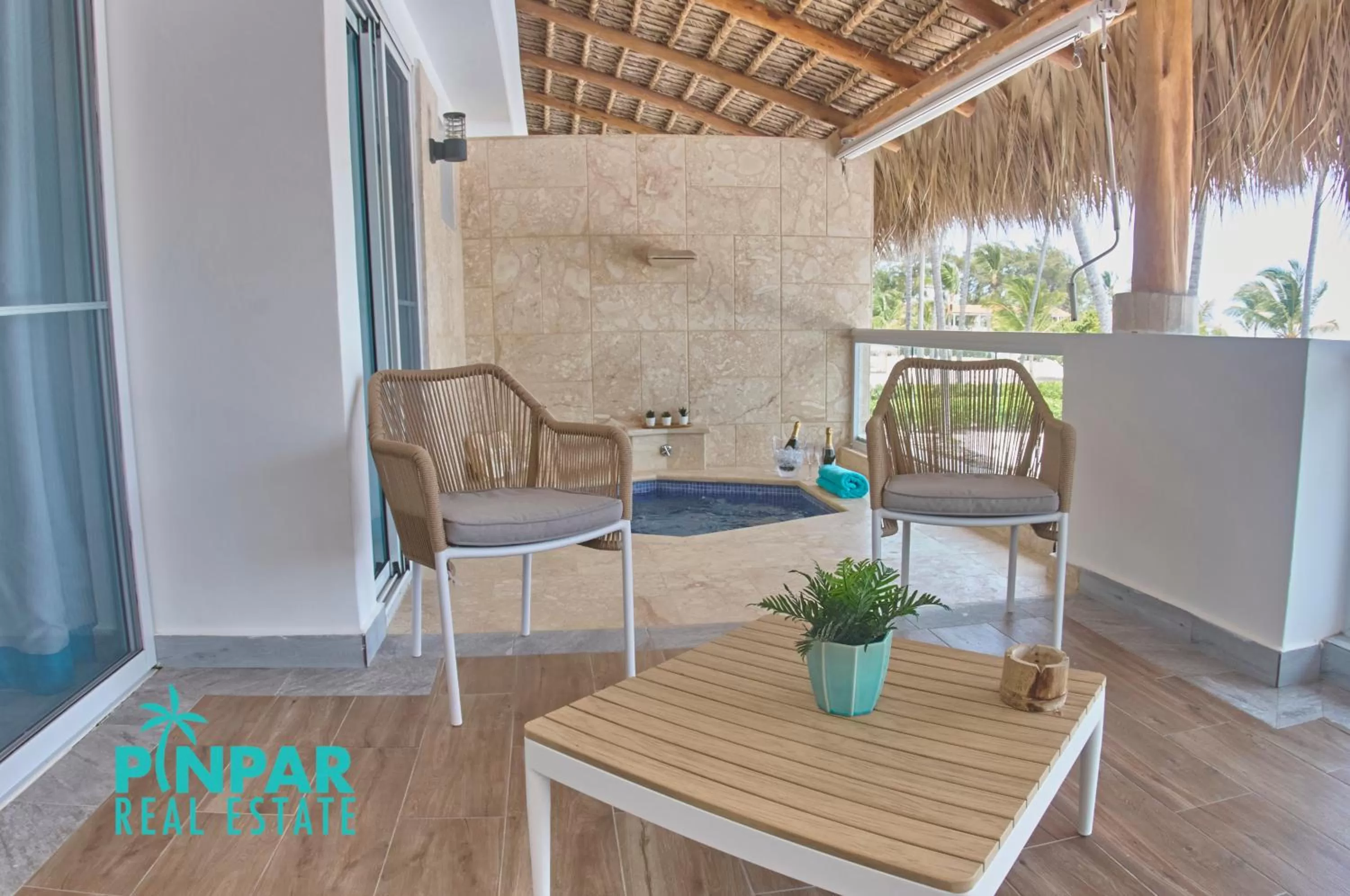 Villa Blanca Beach Club