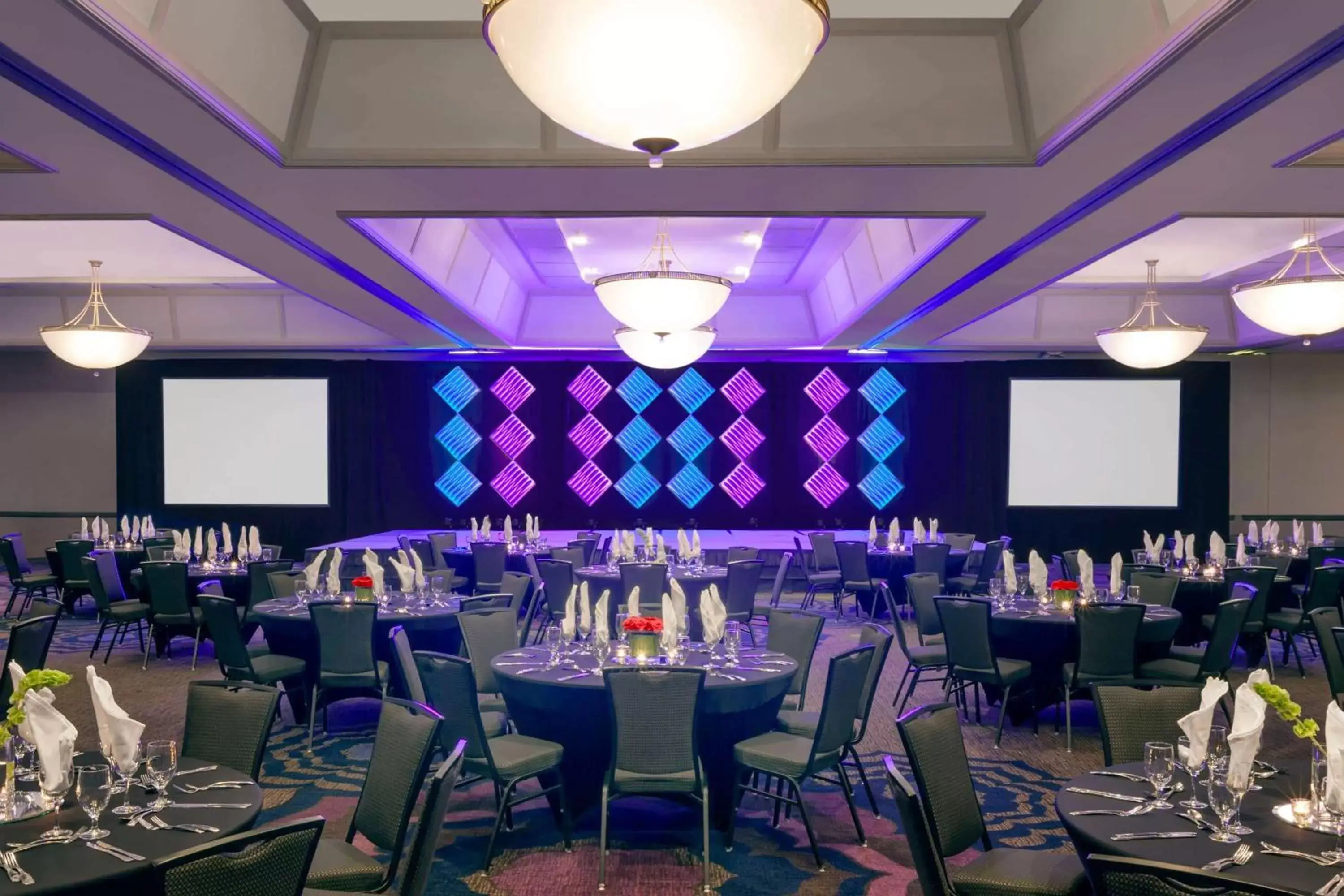 On site, Banquet Facilities in Wyndham San Diego Bayside