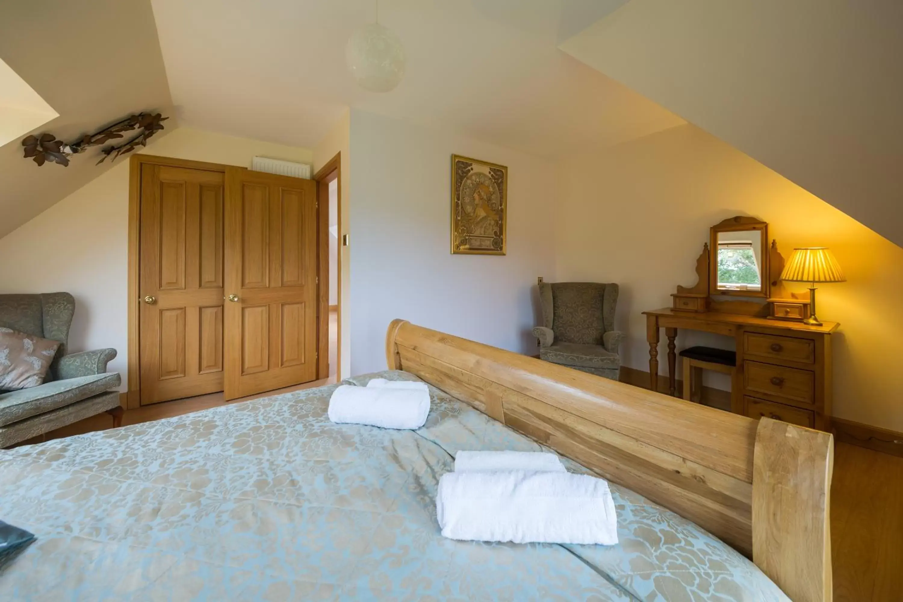 Bedroom, TV/Entertainment Center in Errichel House and Cottages