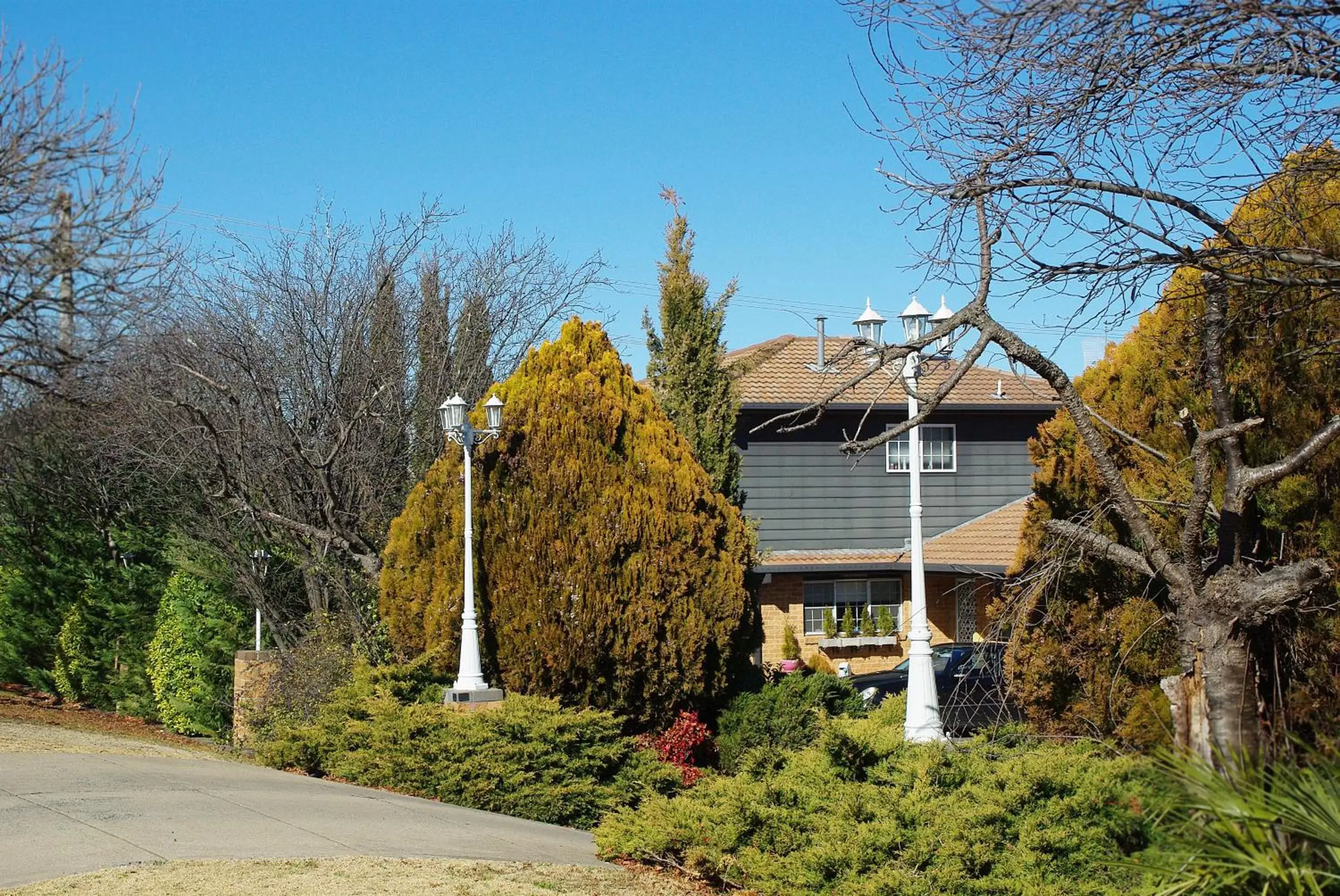 Property Building in White Lanterns Motel