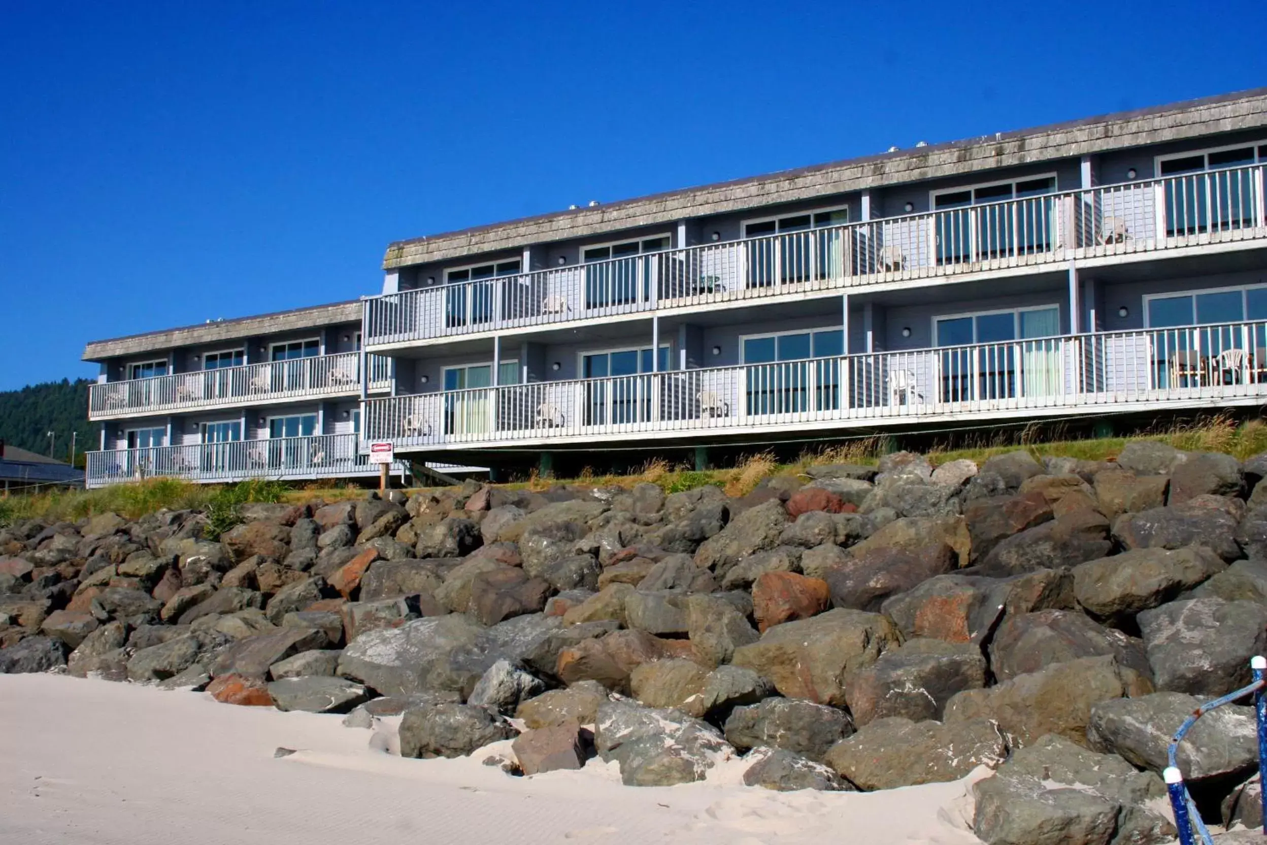 Area and facilities, Property Building in Surfside Resort