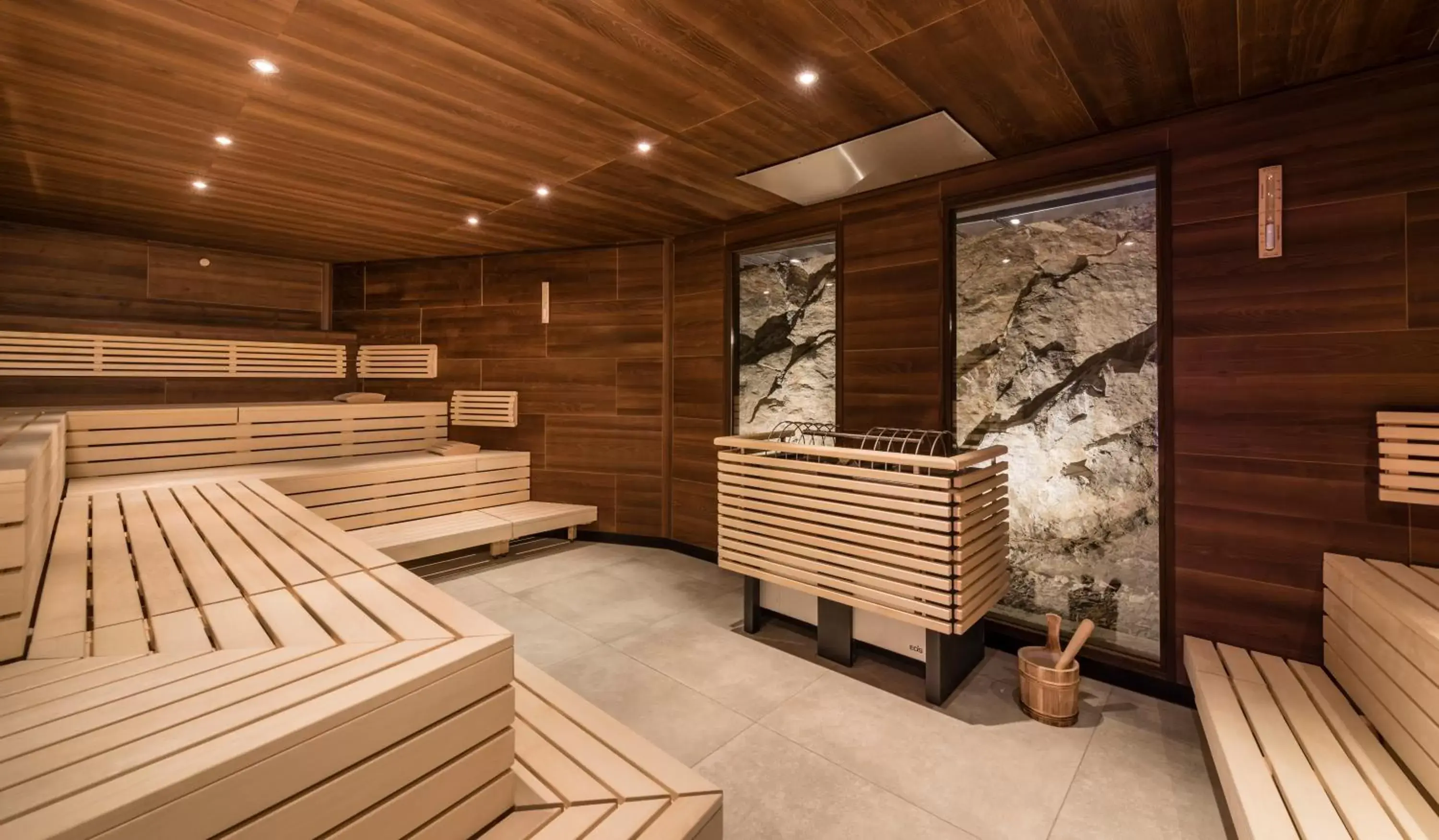 Sauna in Hotel Schwefelbad (Schenna Resort)